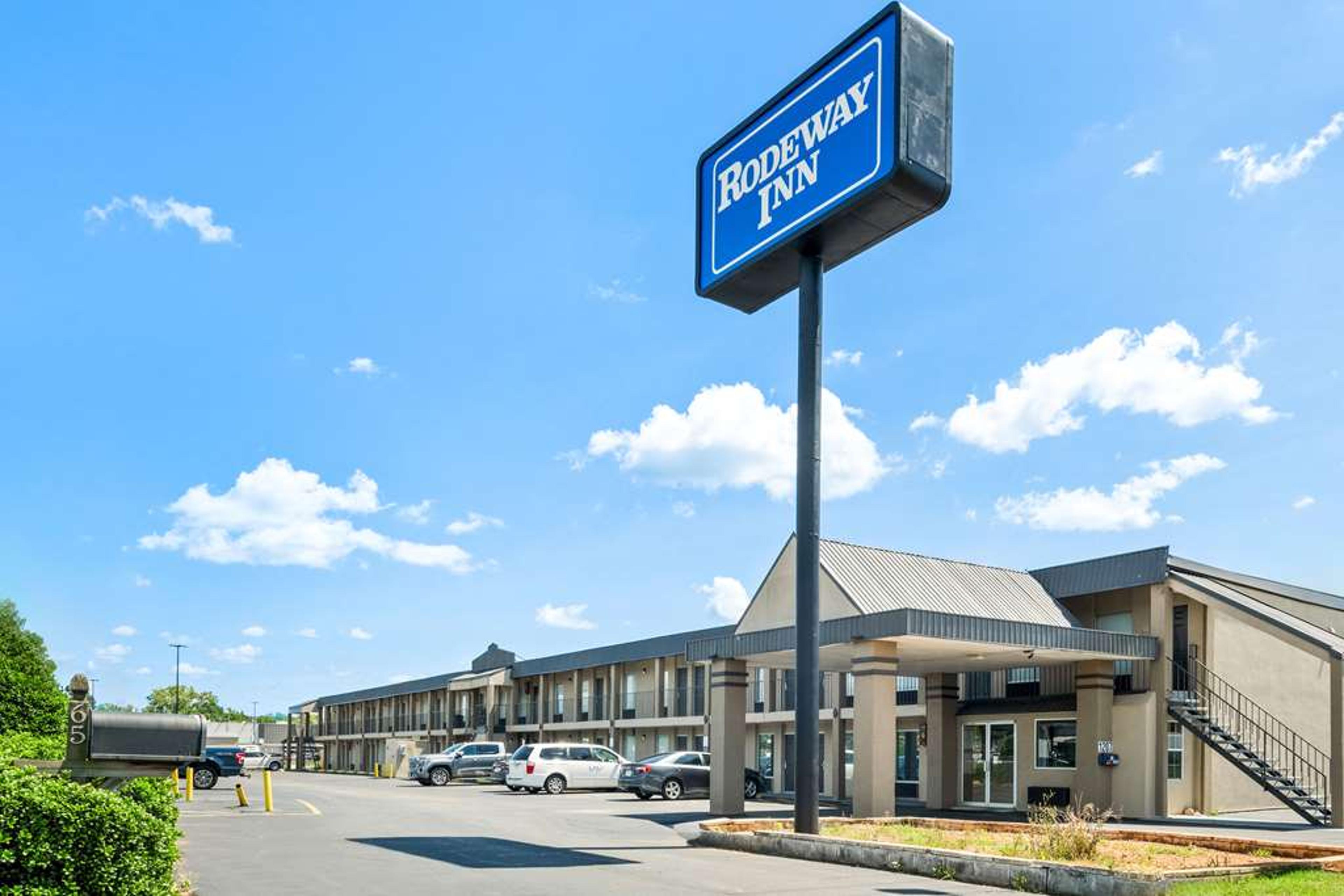 RODEWAY INN