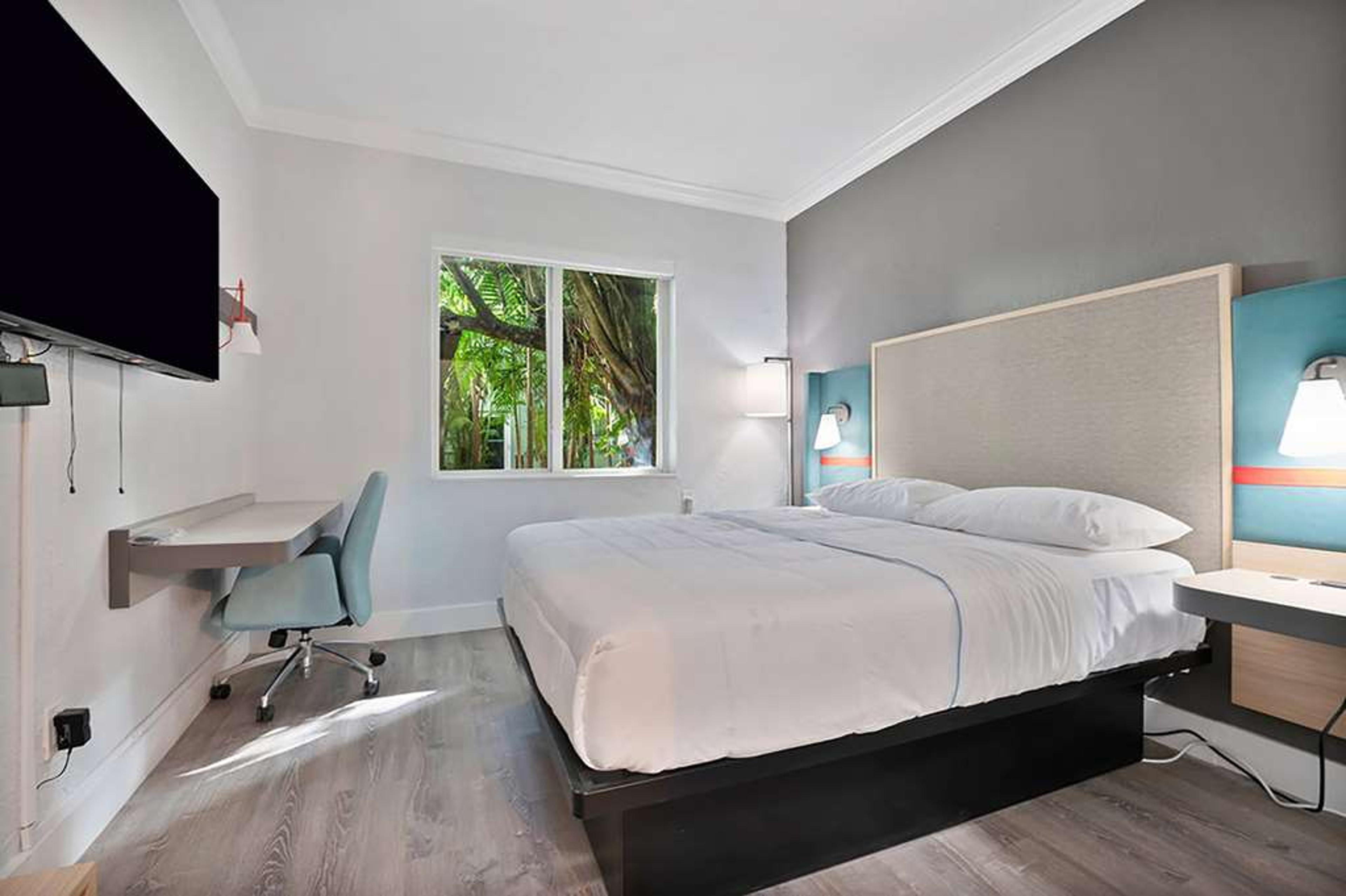 GARDEN HOTEL MIA, TRADEMARK
