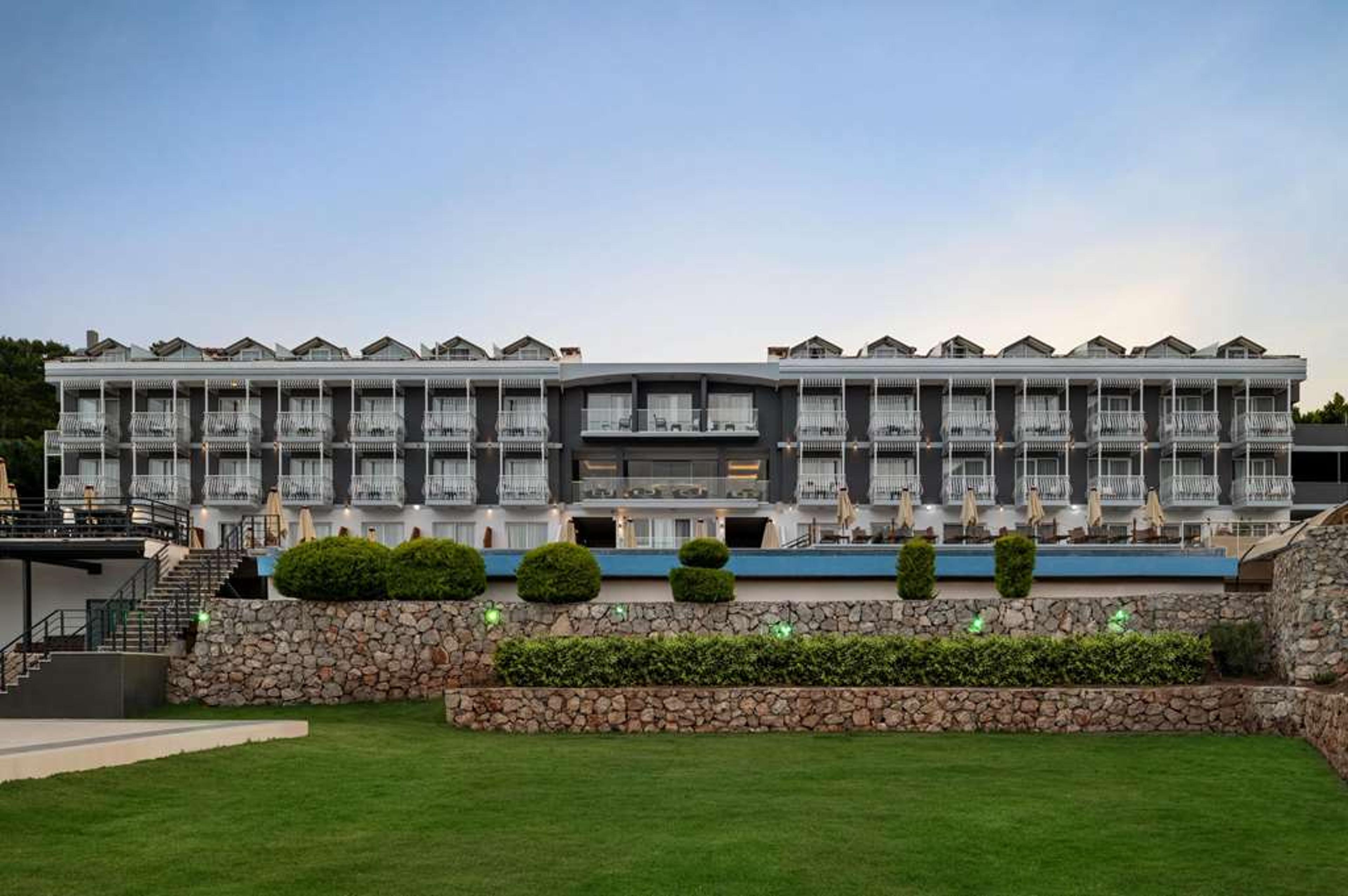 RAMADA BY WYNDHAM FETHIYE OLUDENIZ