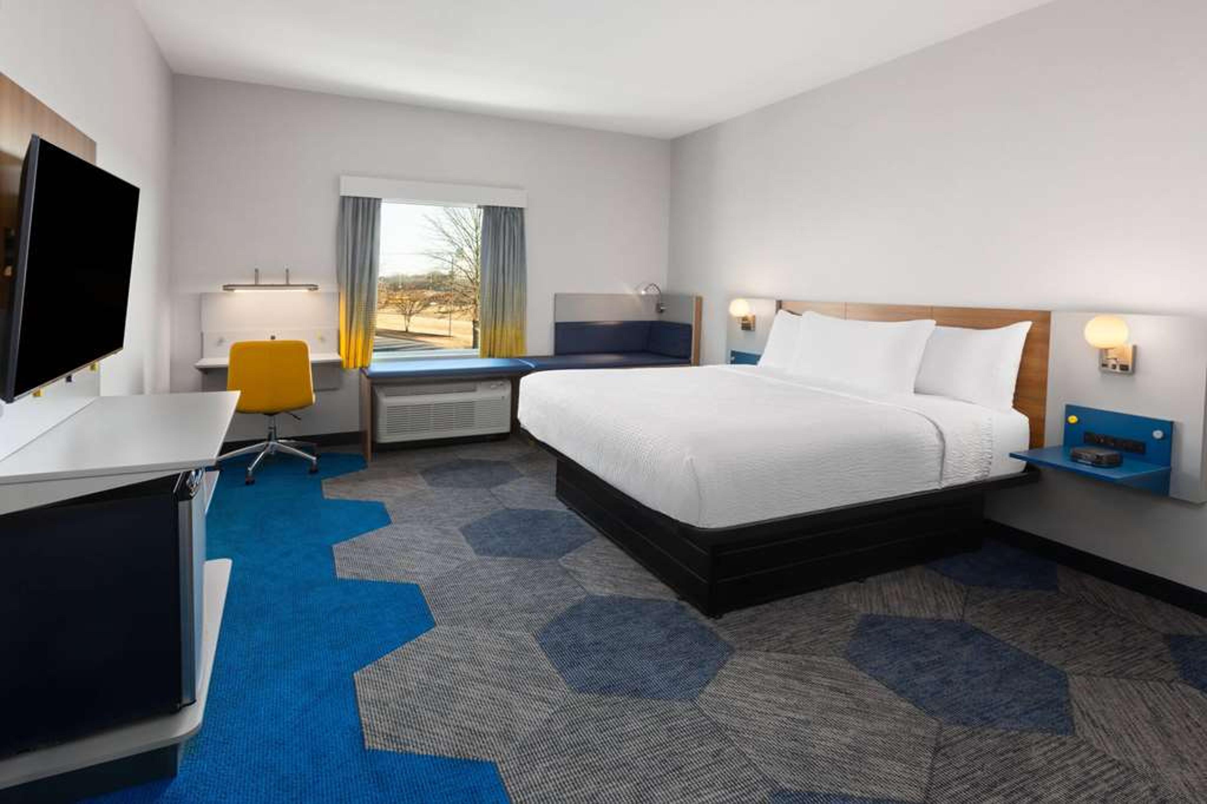 MICROTEL INN & SUITES BY WYNDHAM