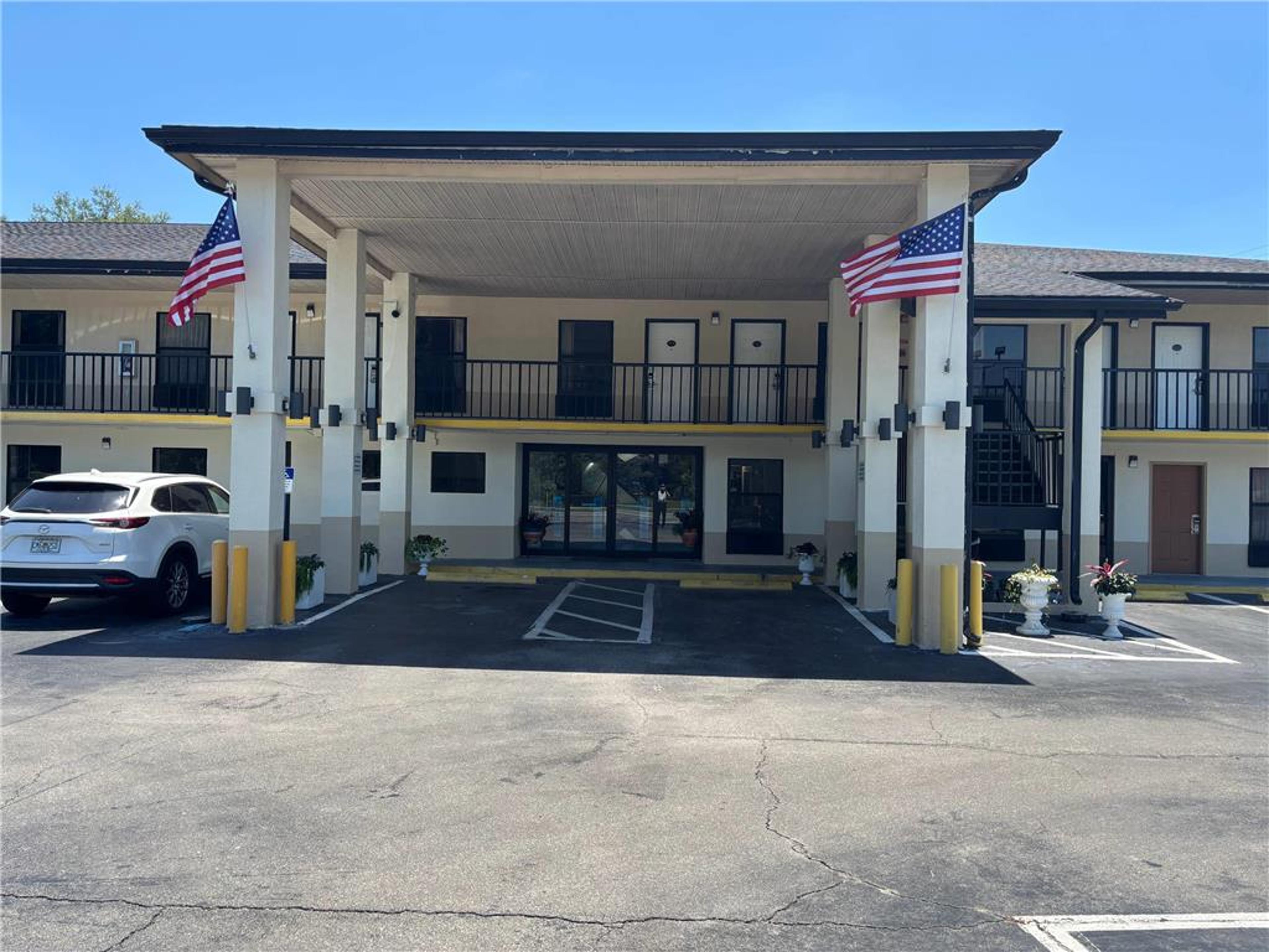HIGH SPRINGS INN
