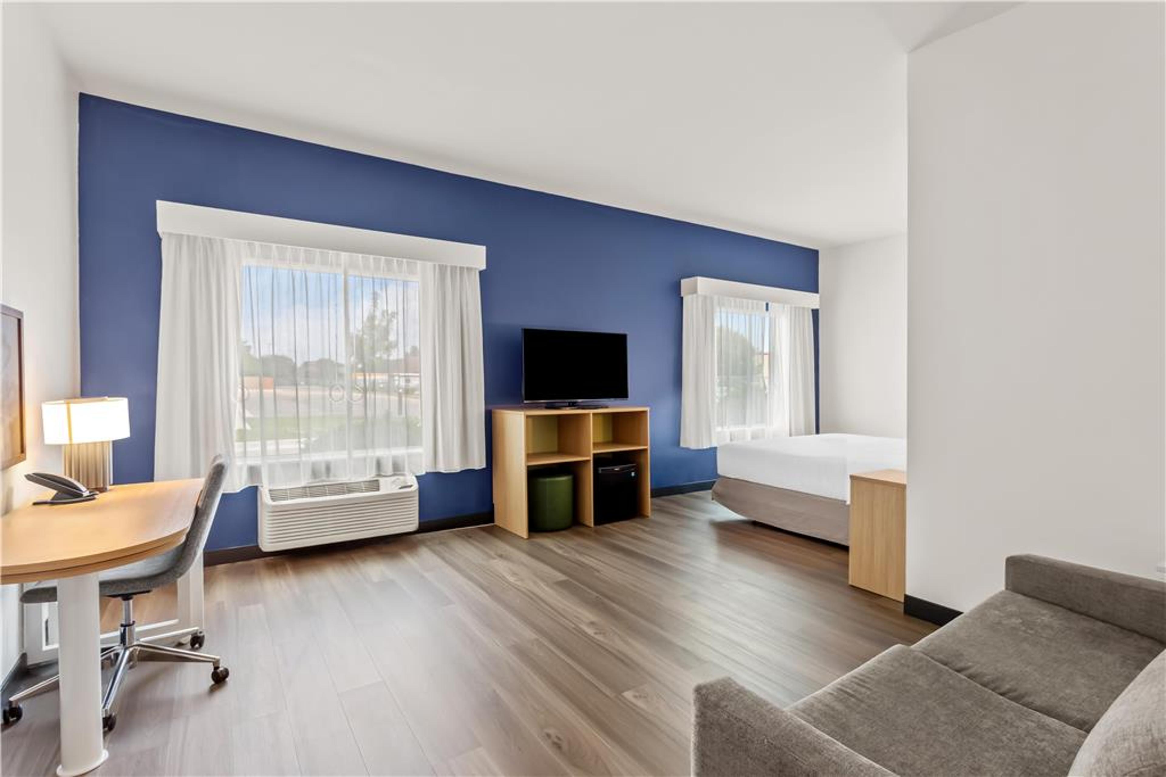 SPARK BY HILTON OAK FOREST