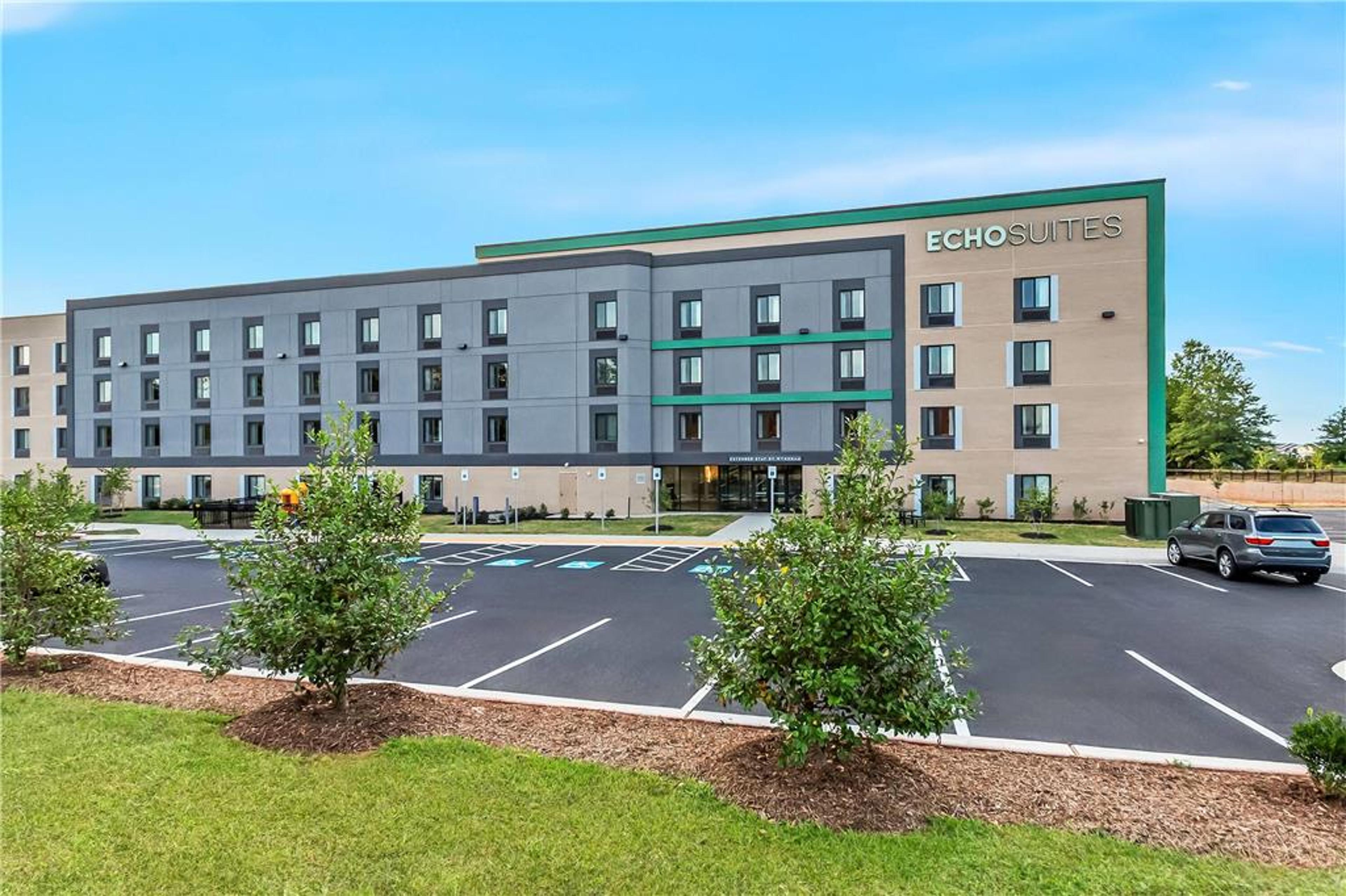 ECHO SUITES STERLING