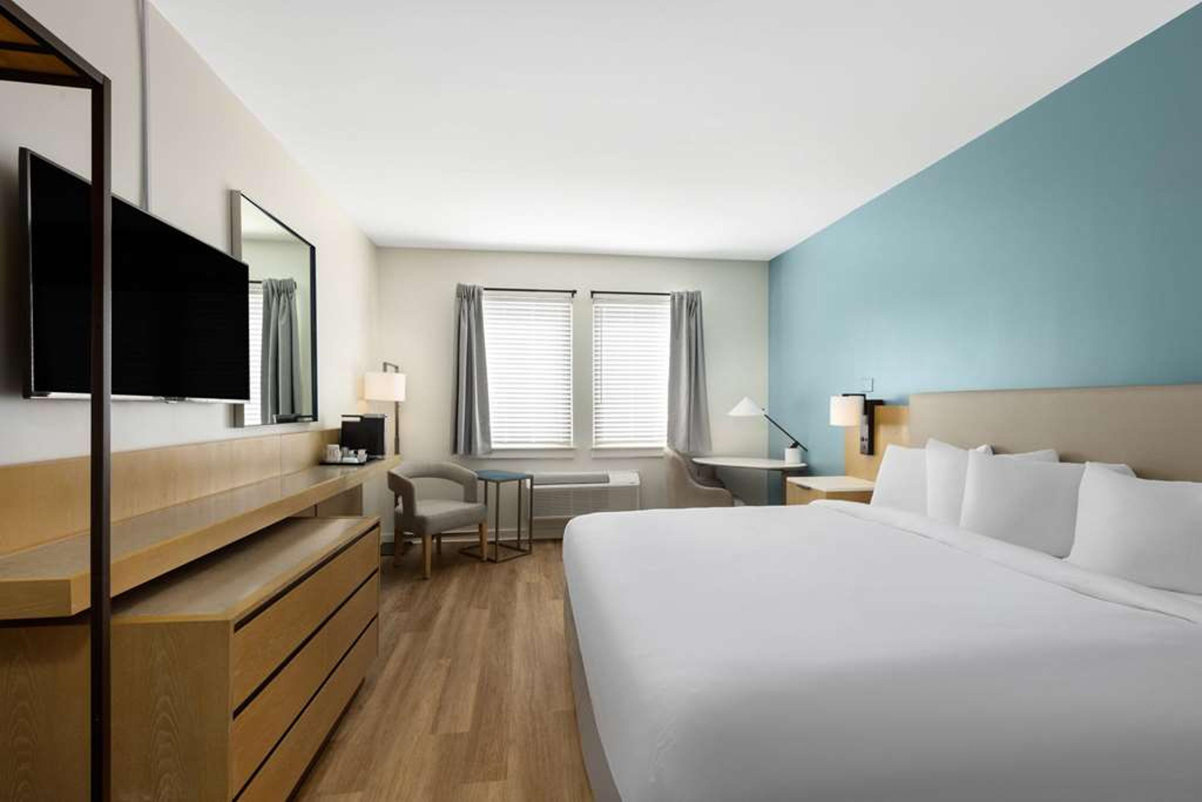 HOTEL MANTEO, TRADEMARK COLLECTION