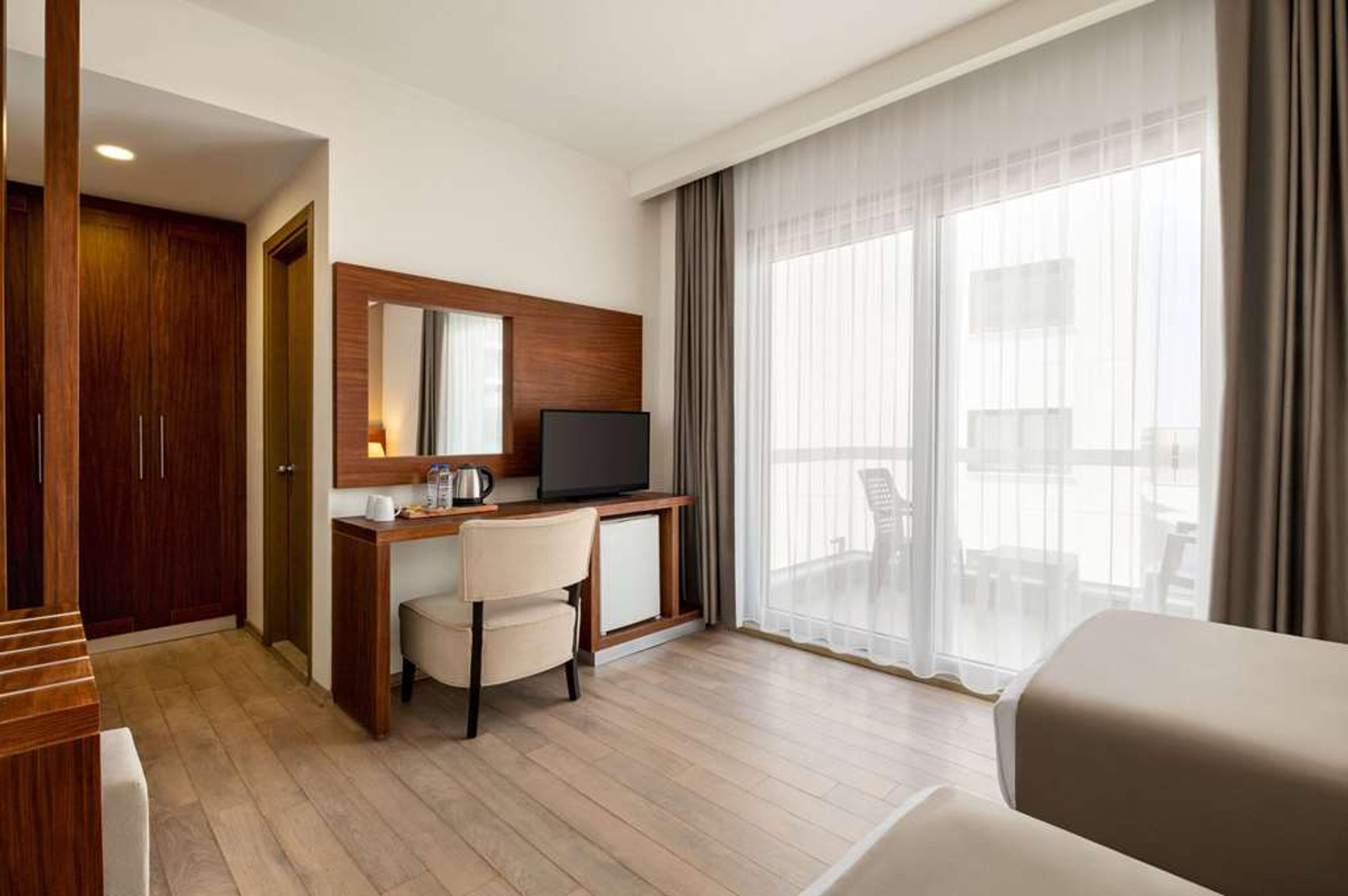 LA QUINTA BY WYNDHAM CESME