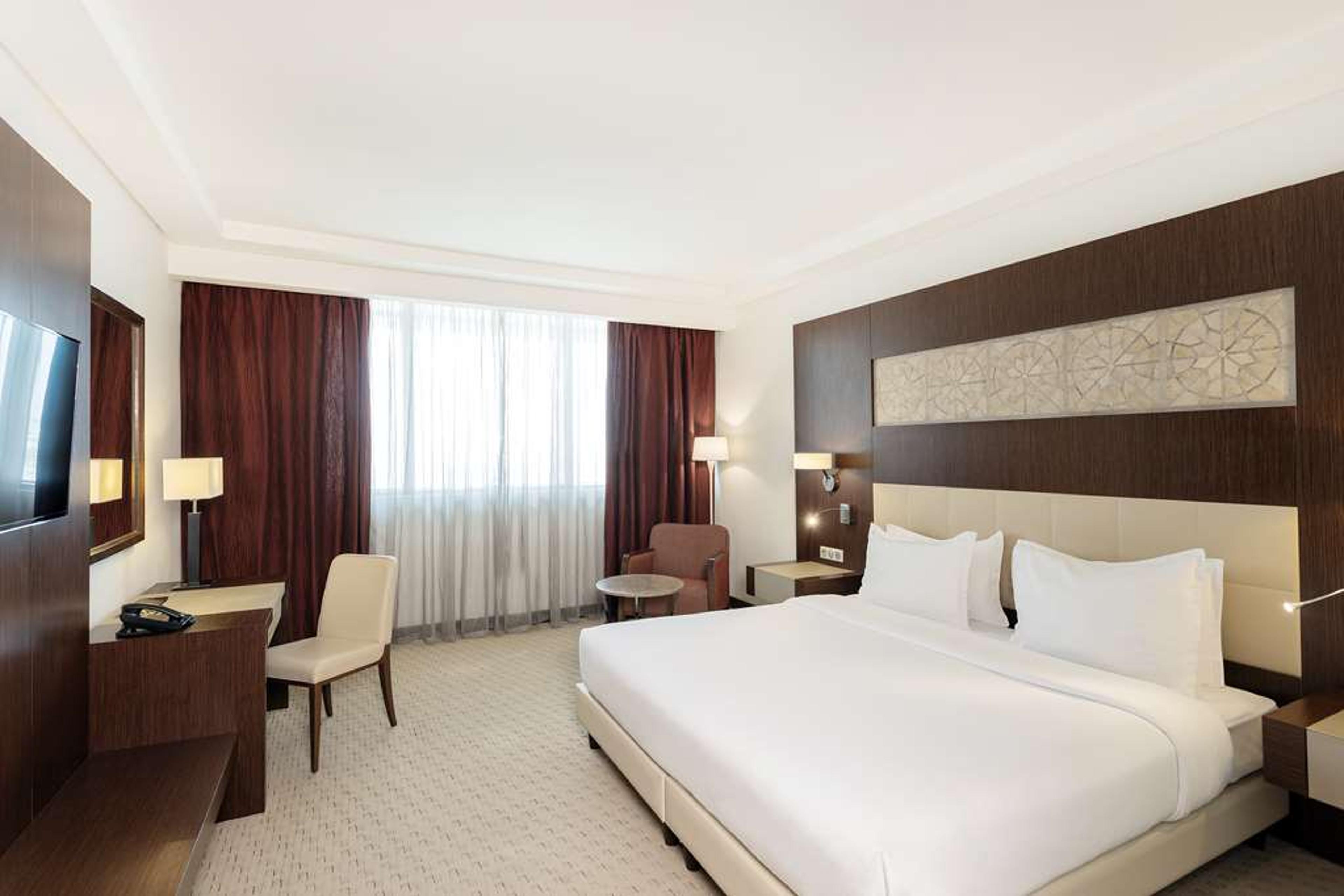 RADISSON BLU HOTEL AND CONVENTION C
