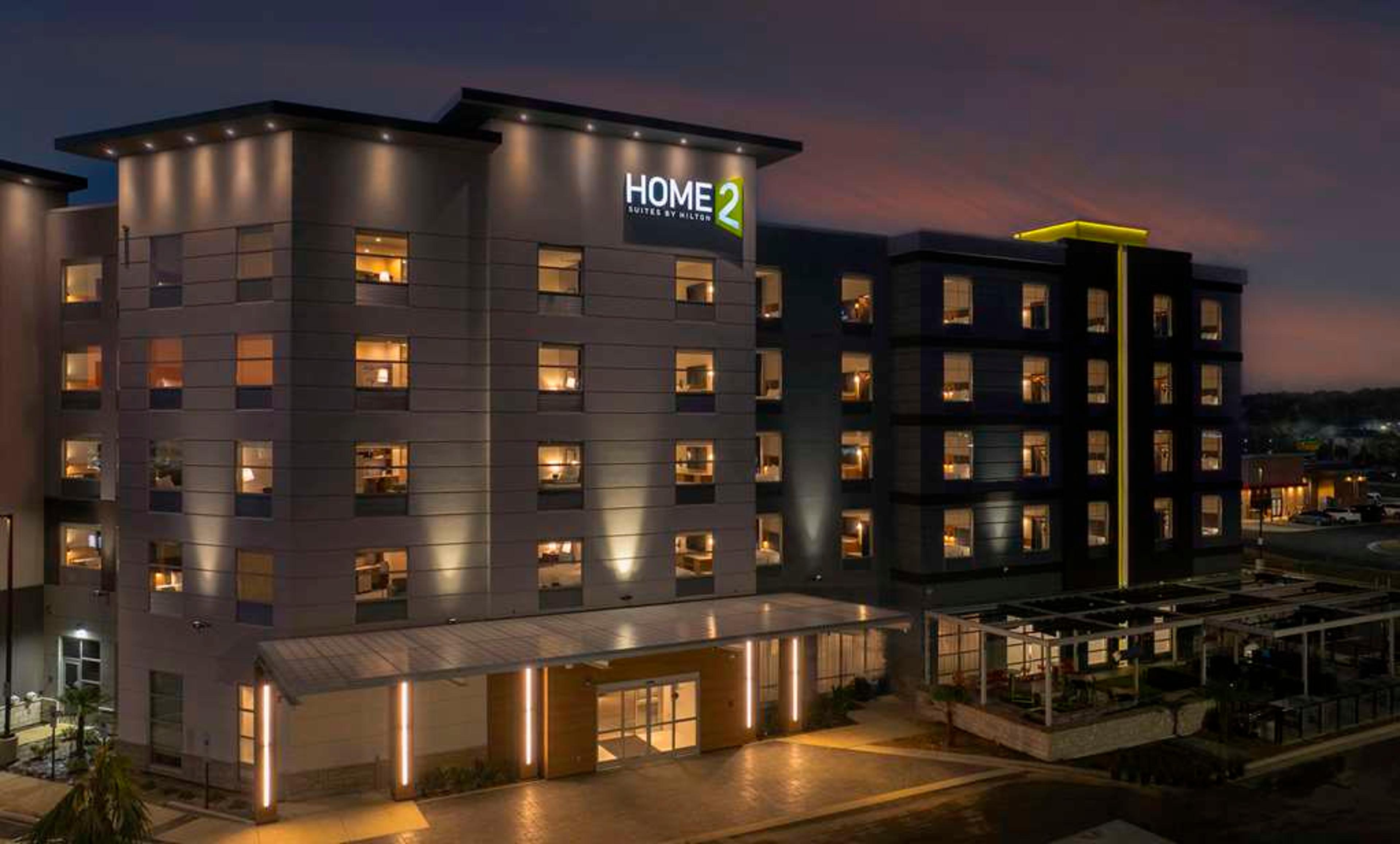 HOME2 SUITES LUMBERTON