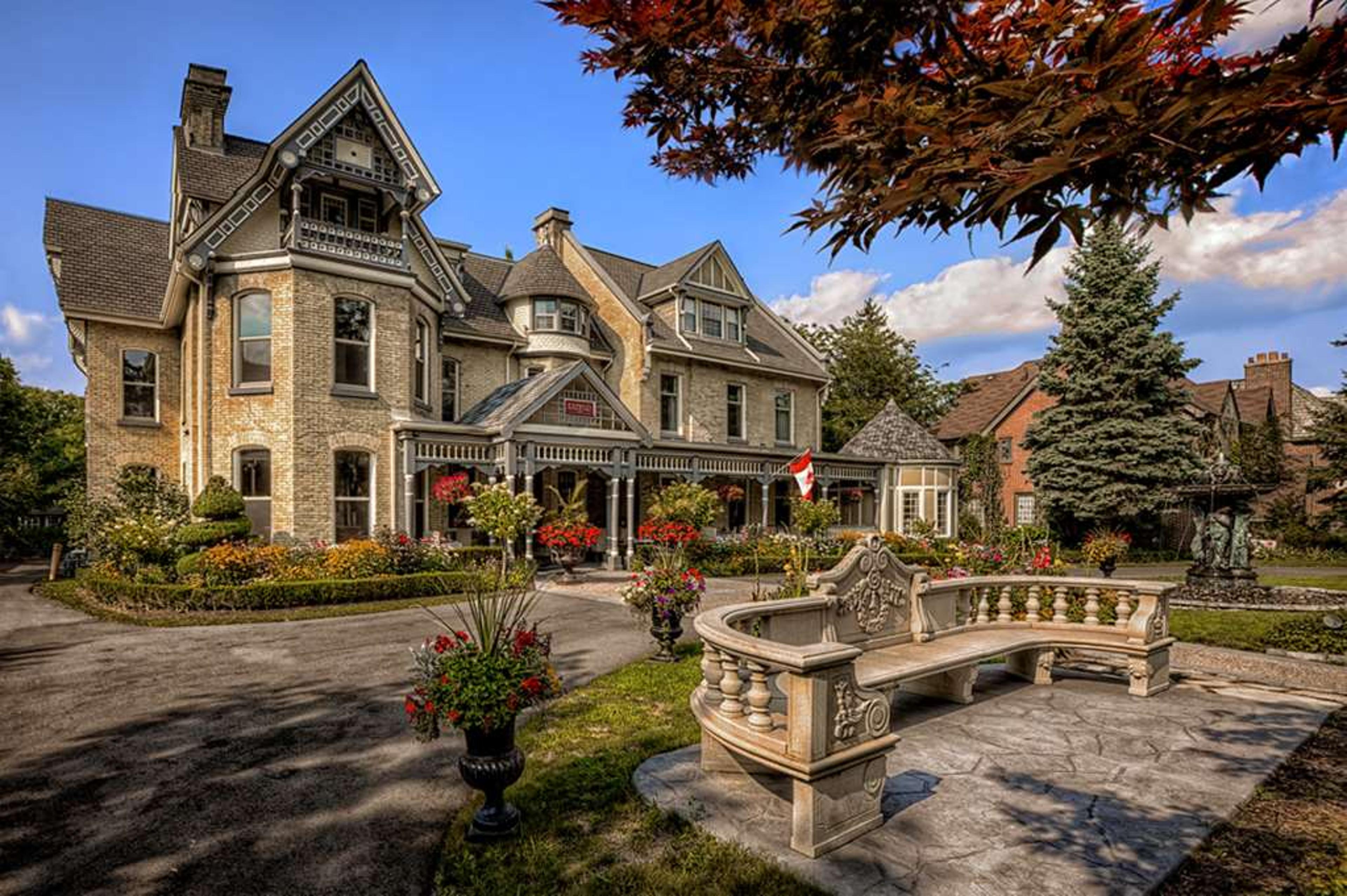 Idlewyld Inn & Spa