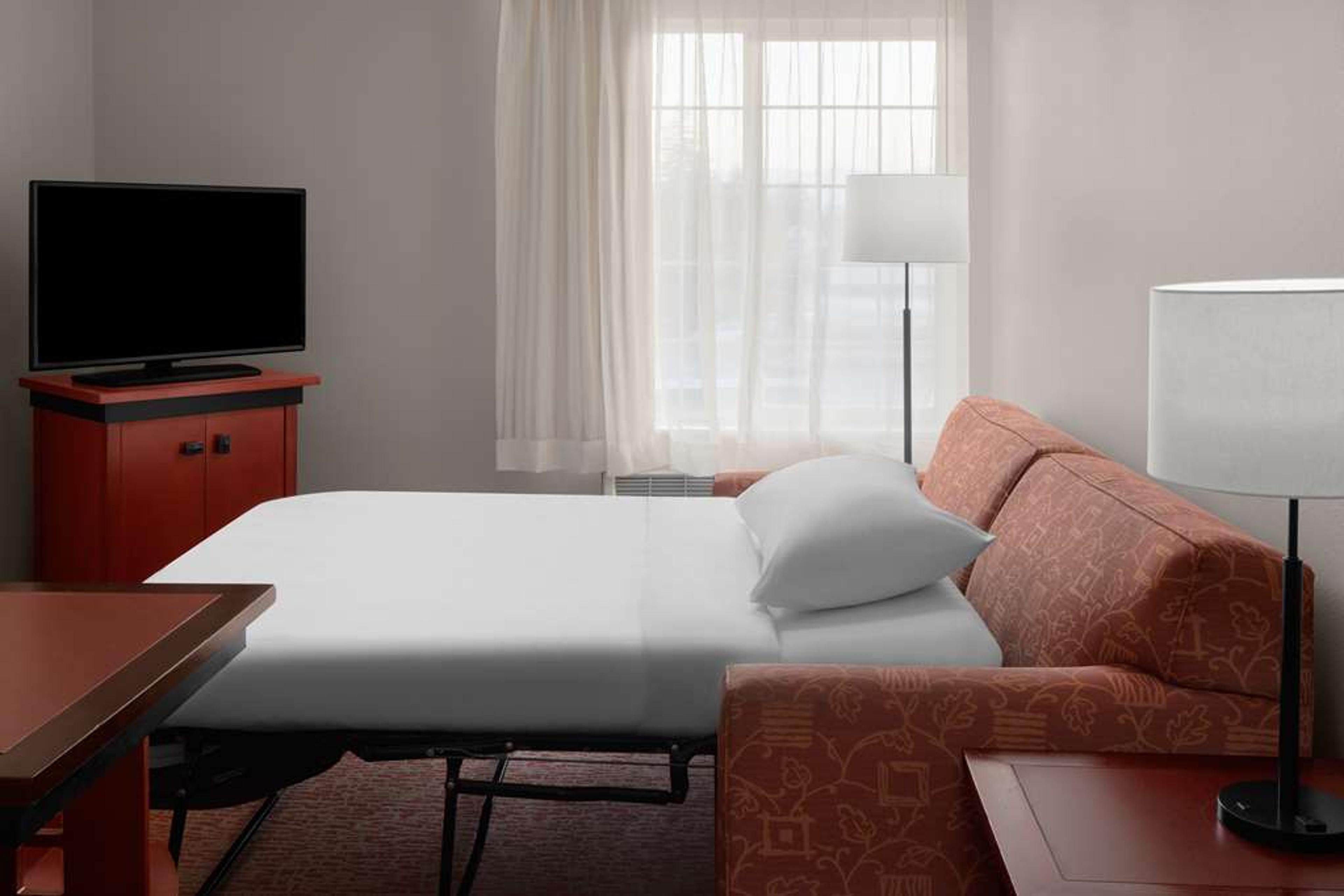 LARKSPUR LANDING ROSEVILLE EXT STAY