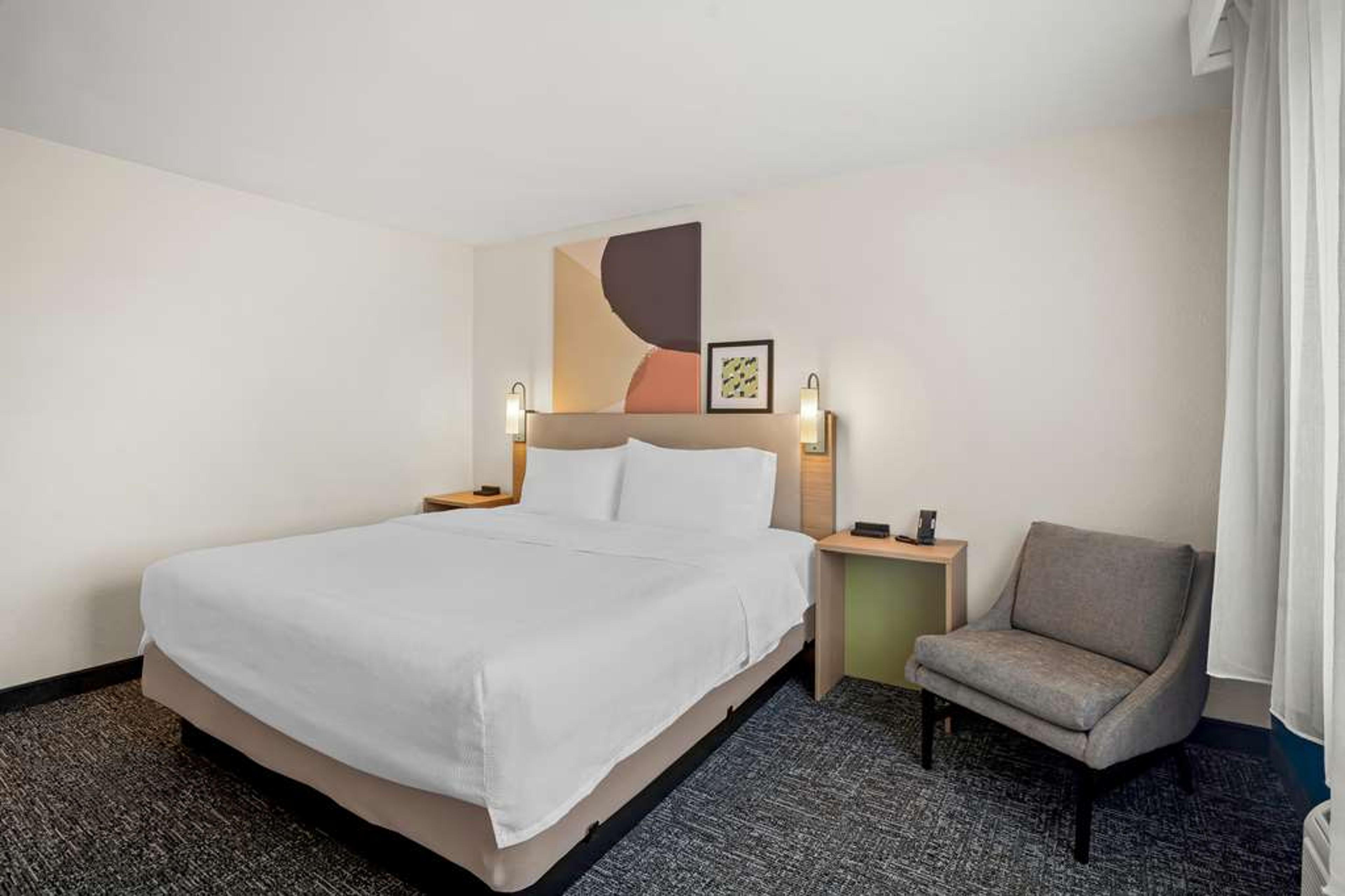 SPARK BY HILTON MOLINE QUAD CITIES