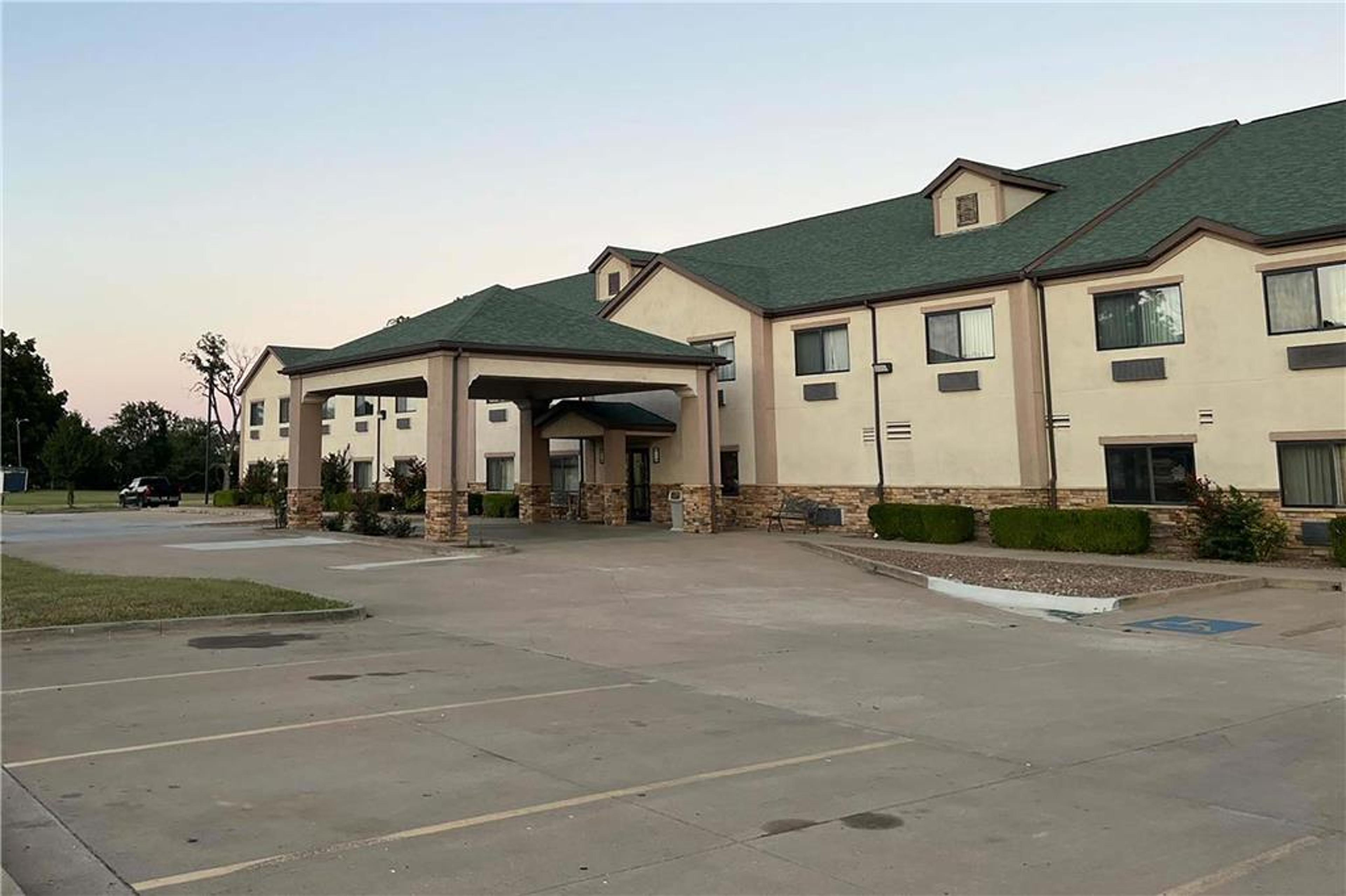 DAYS INN BY WYNDHAM COFFEYVILLE