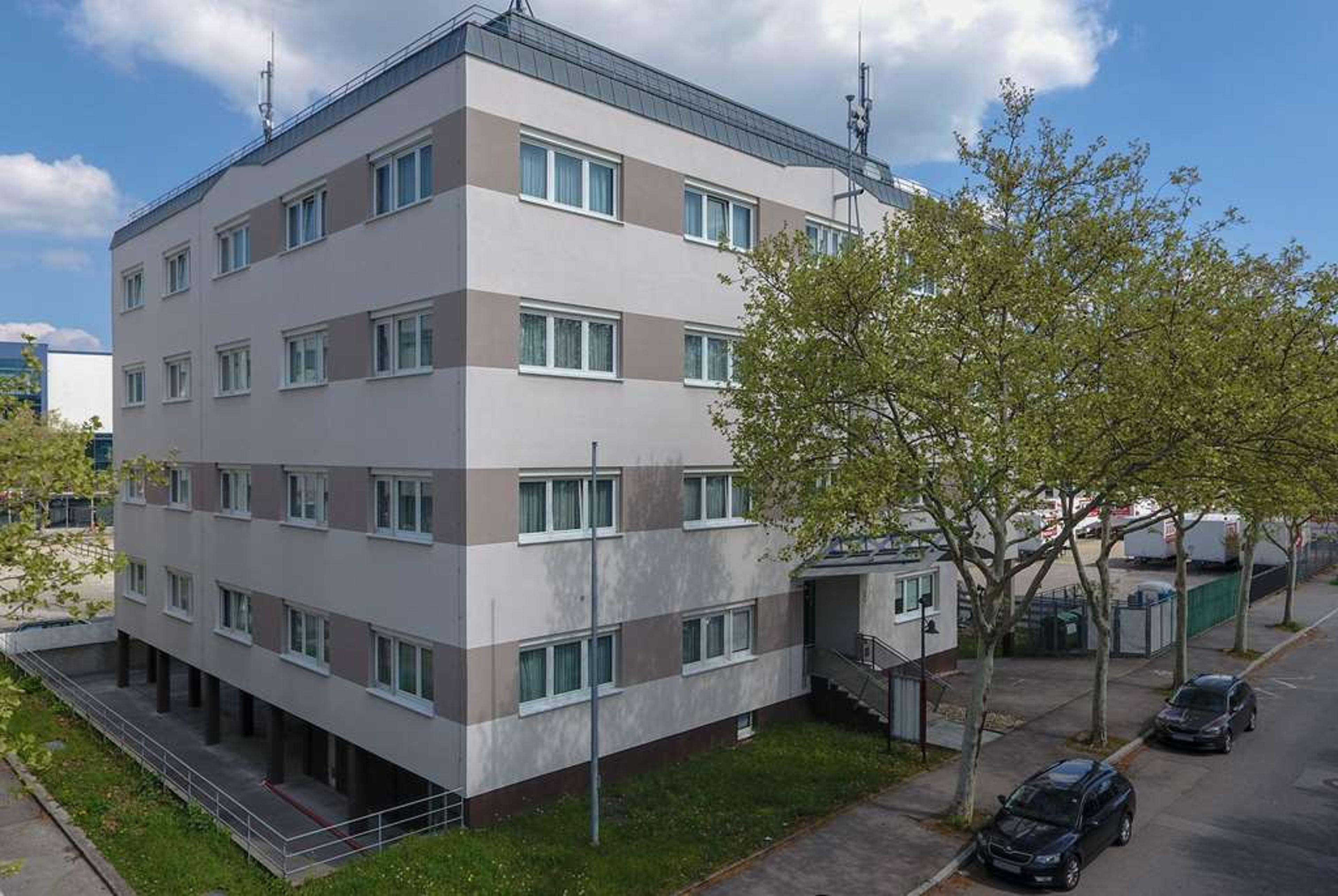 CENTRO HOTEL BOBLINGEN, TRADEMARK C