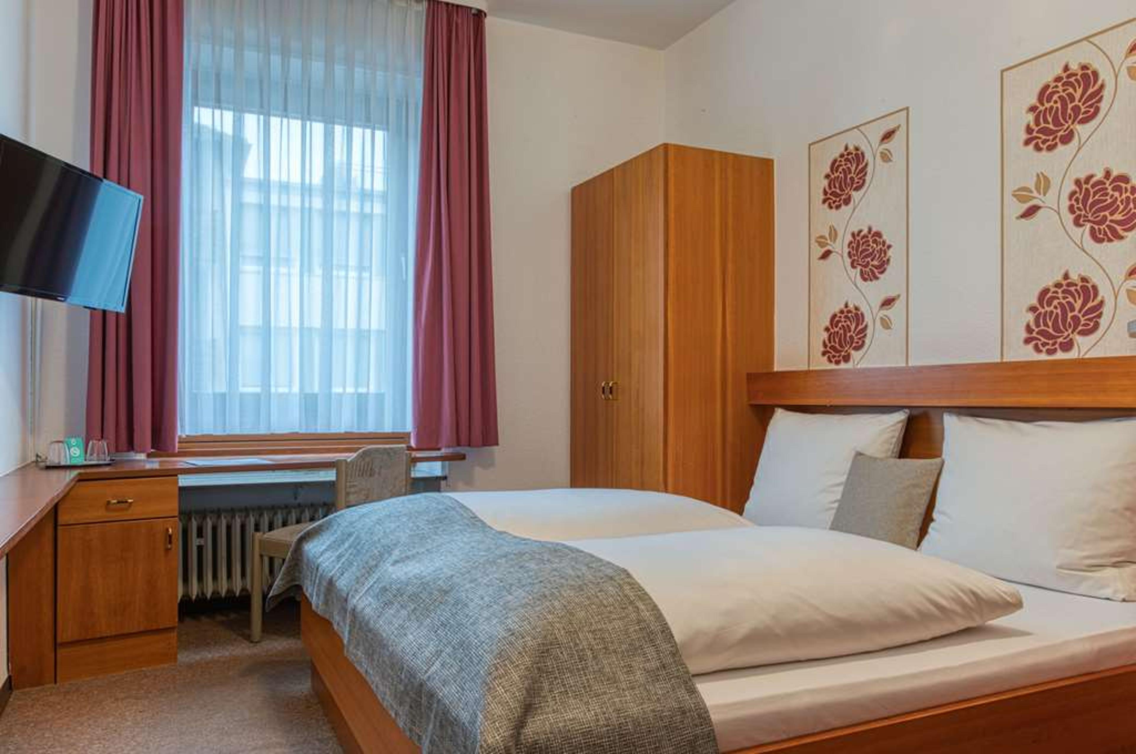 CENTRO HOTEL SAUTTER, TRADEMARK C