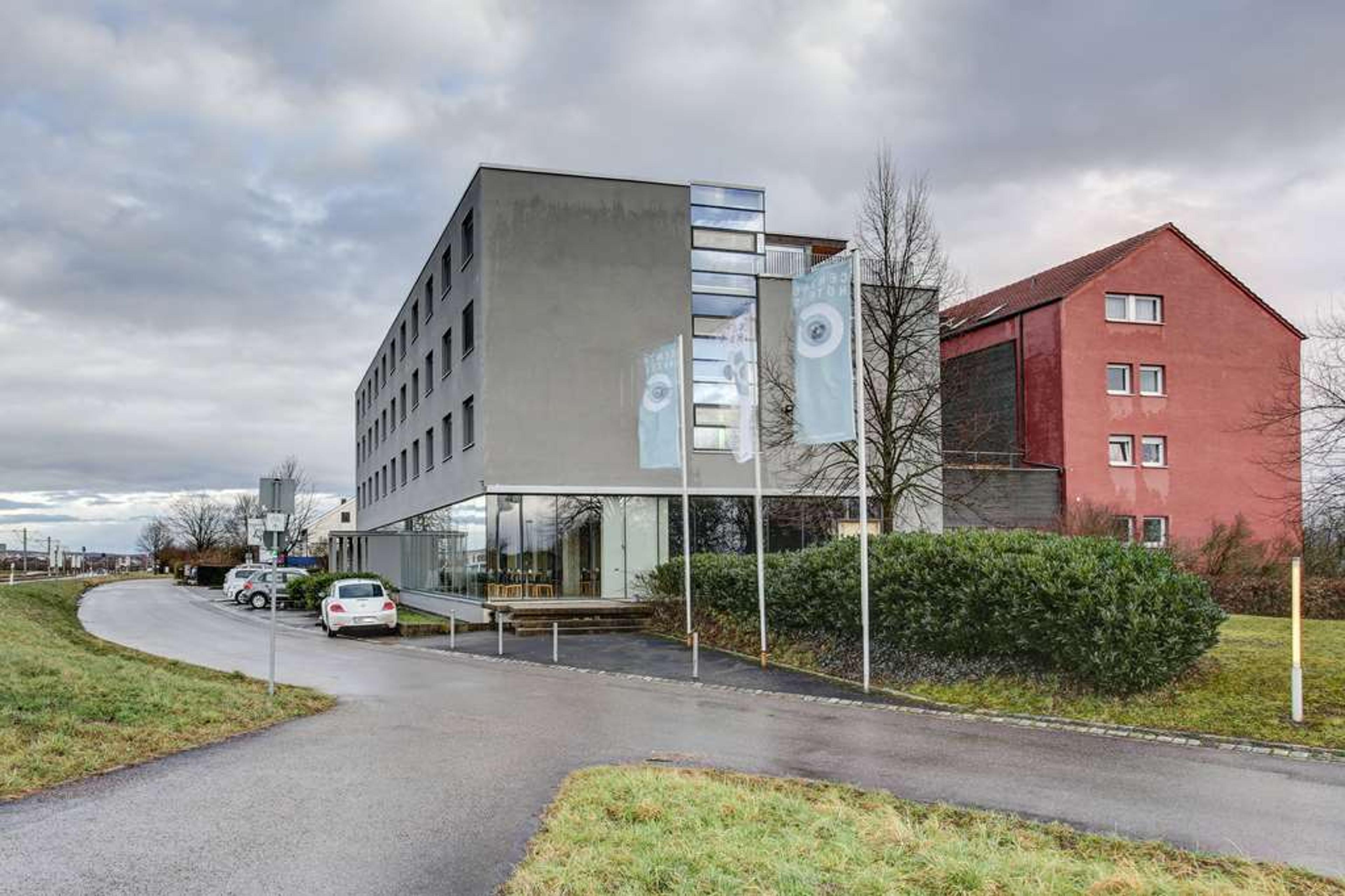 CENTRO PARK HOTEL STUTTGART, TRADEM