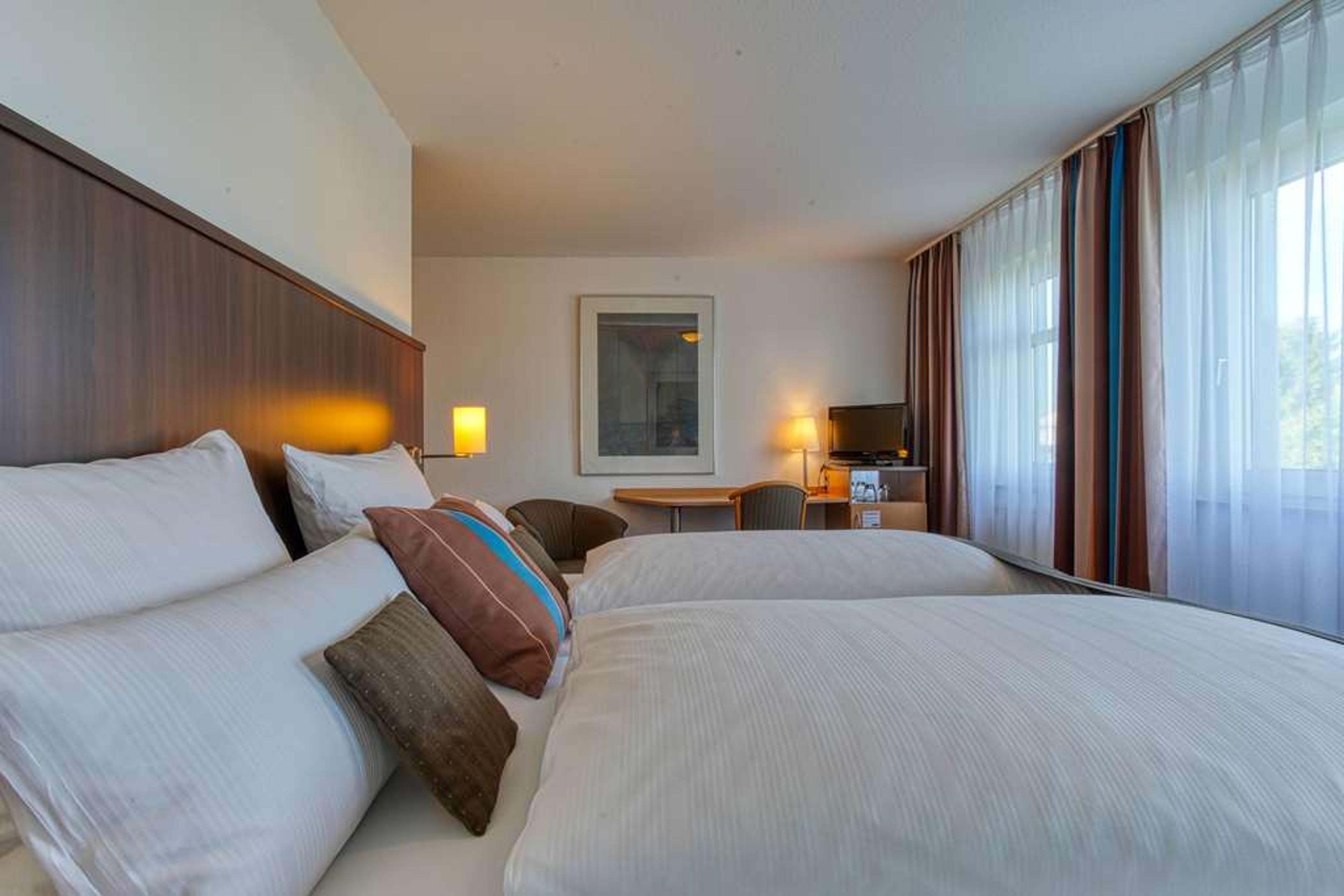 CENTRO HOTEL U-NO1, TRADEMARK COLLE