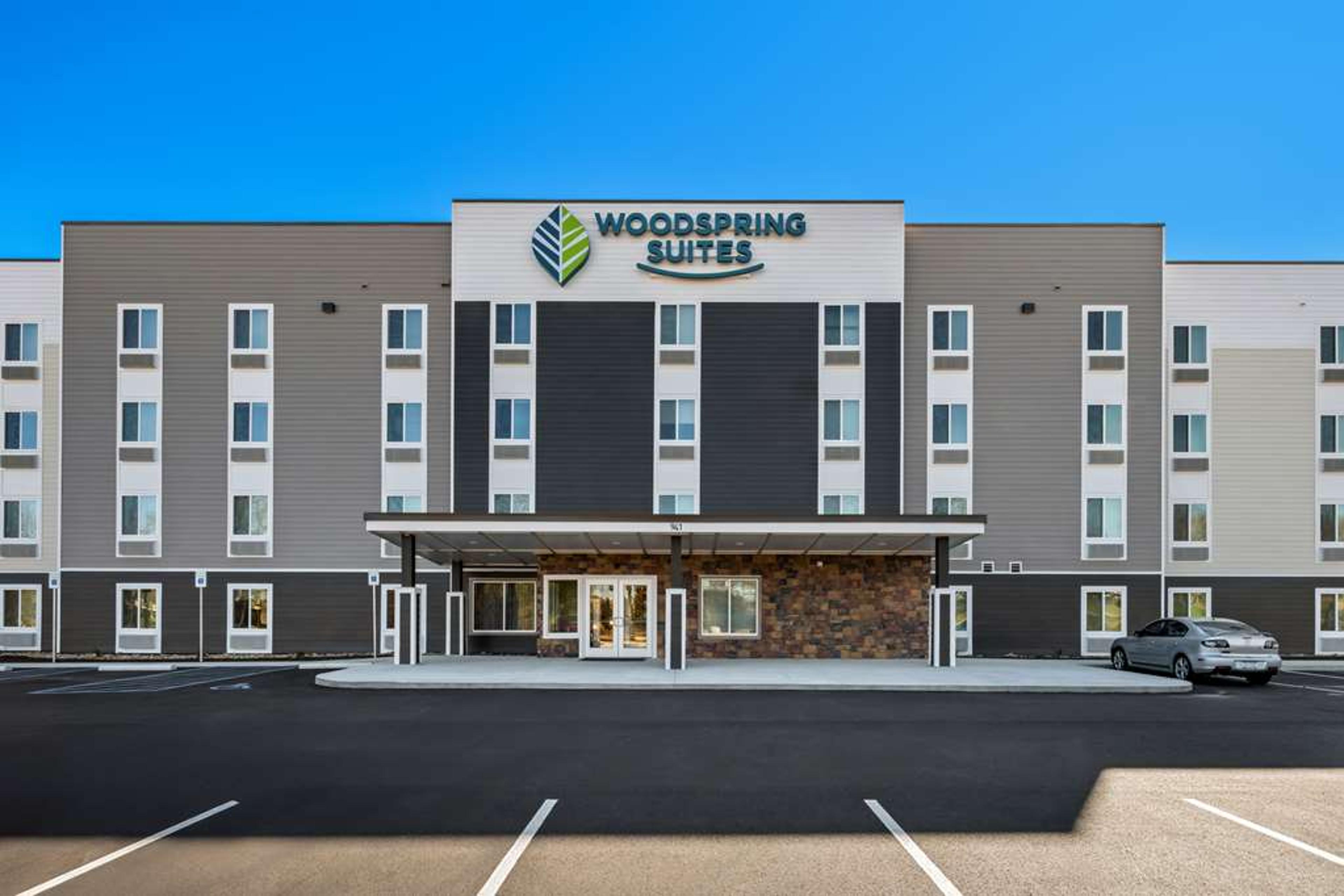 WOODSPRING SUITES COLUMBIA - IRMO