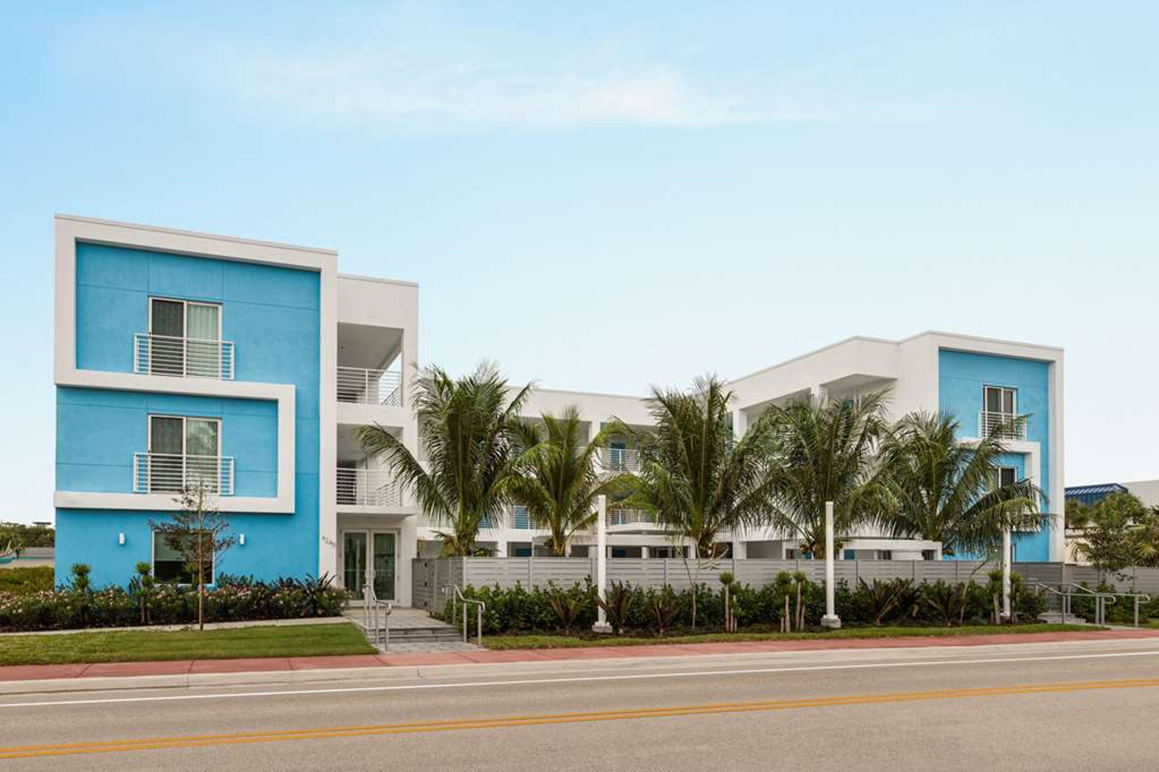 EAGLASS BEACHPLACE, TRADEMARK