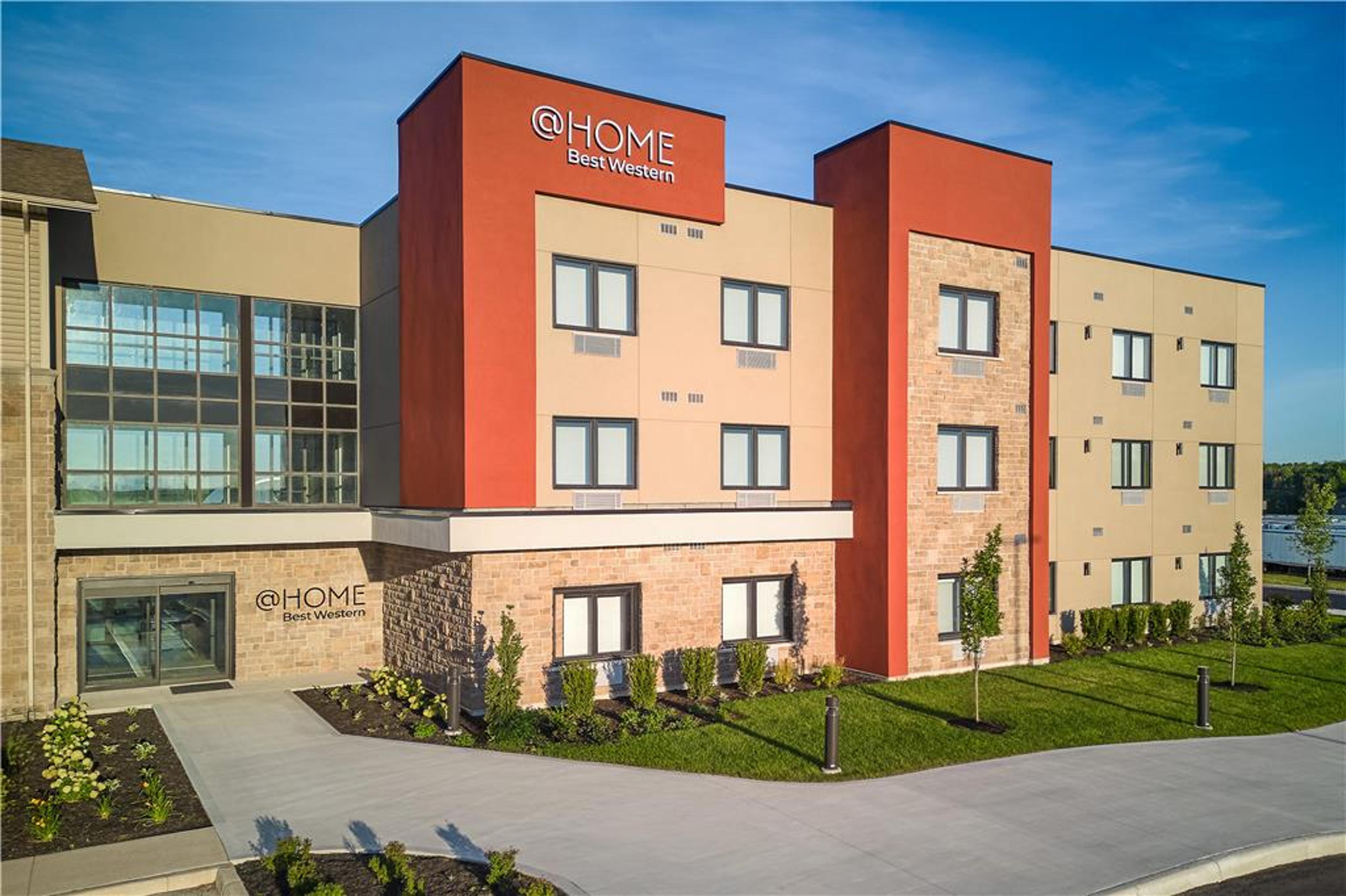 Hotel Photo 1