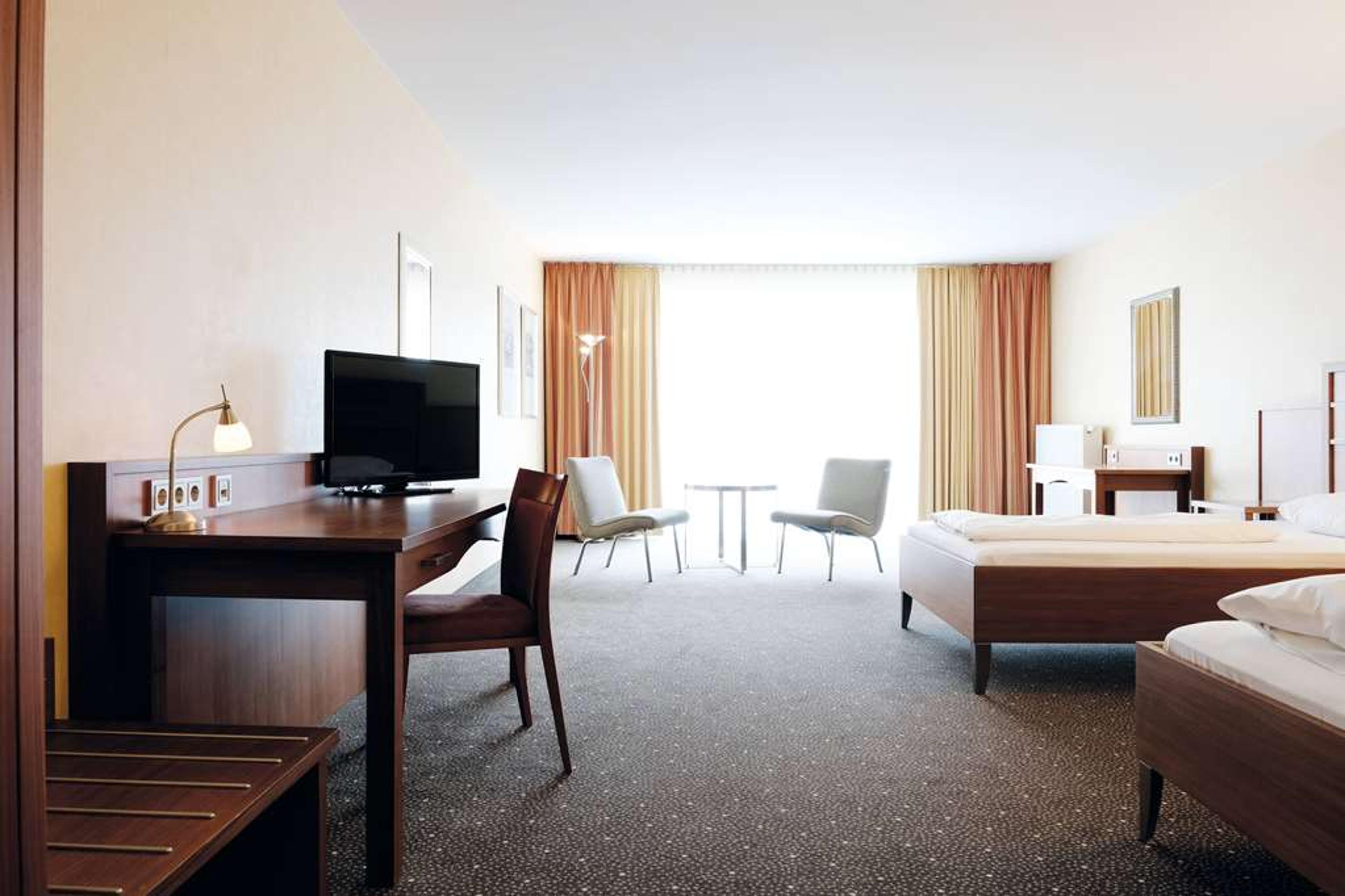 RAMADA BY WYNDHAM DUESSELDORF RATIN