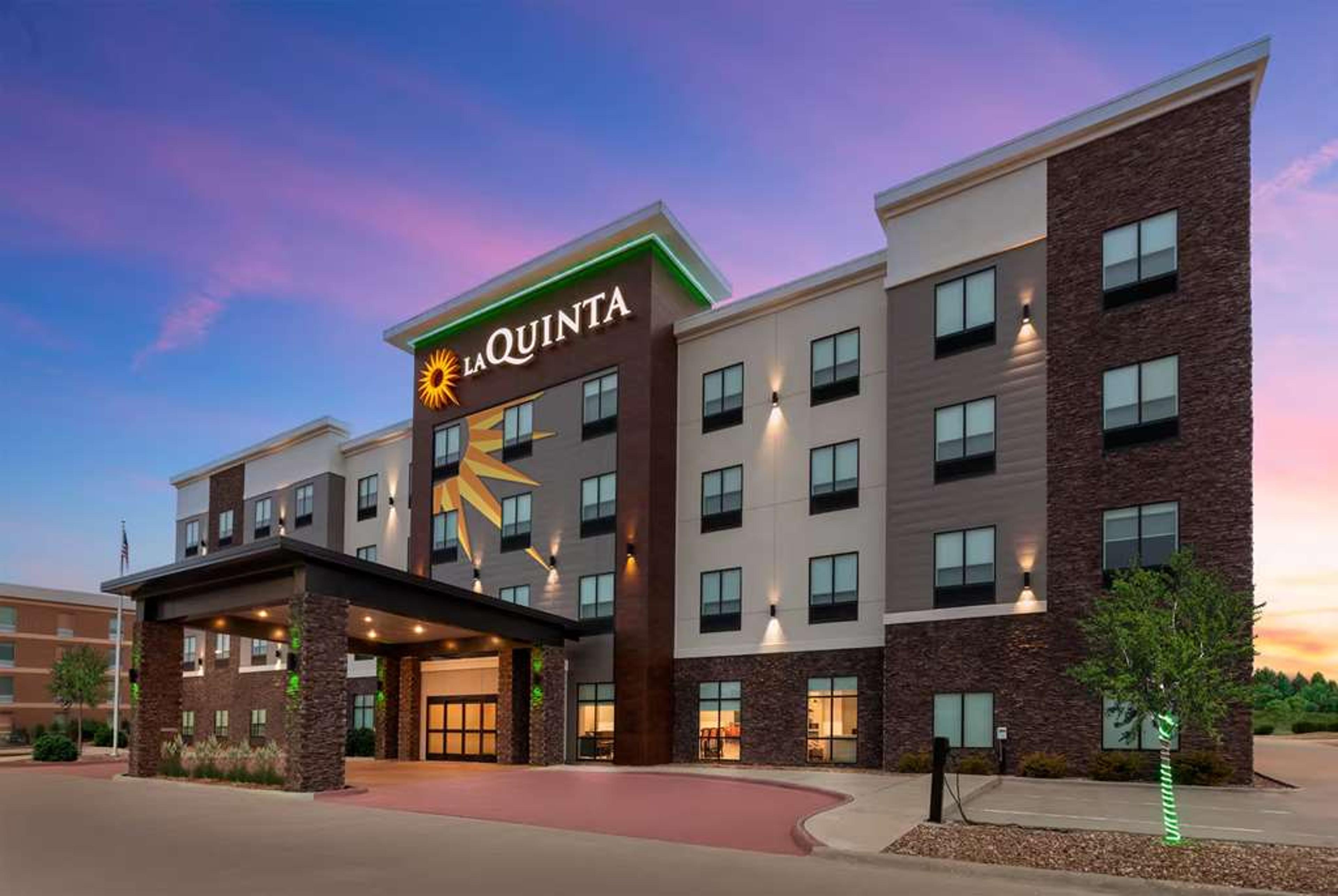 LA QUINTA CORAVILLE IOWA CITY