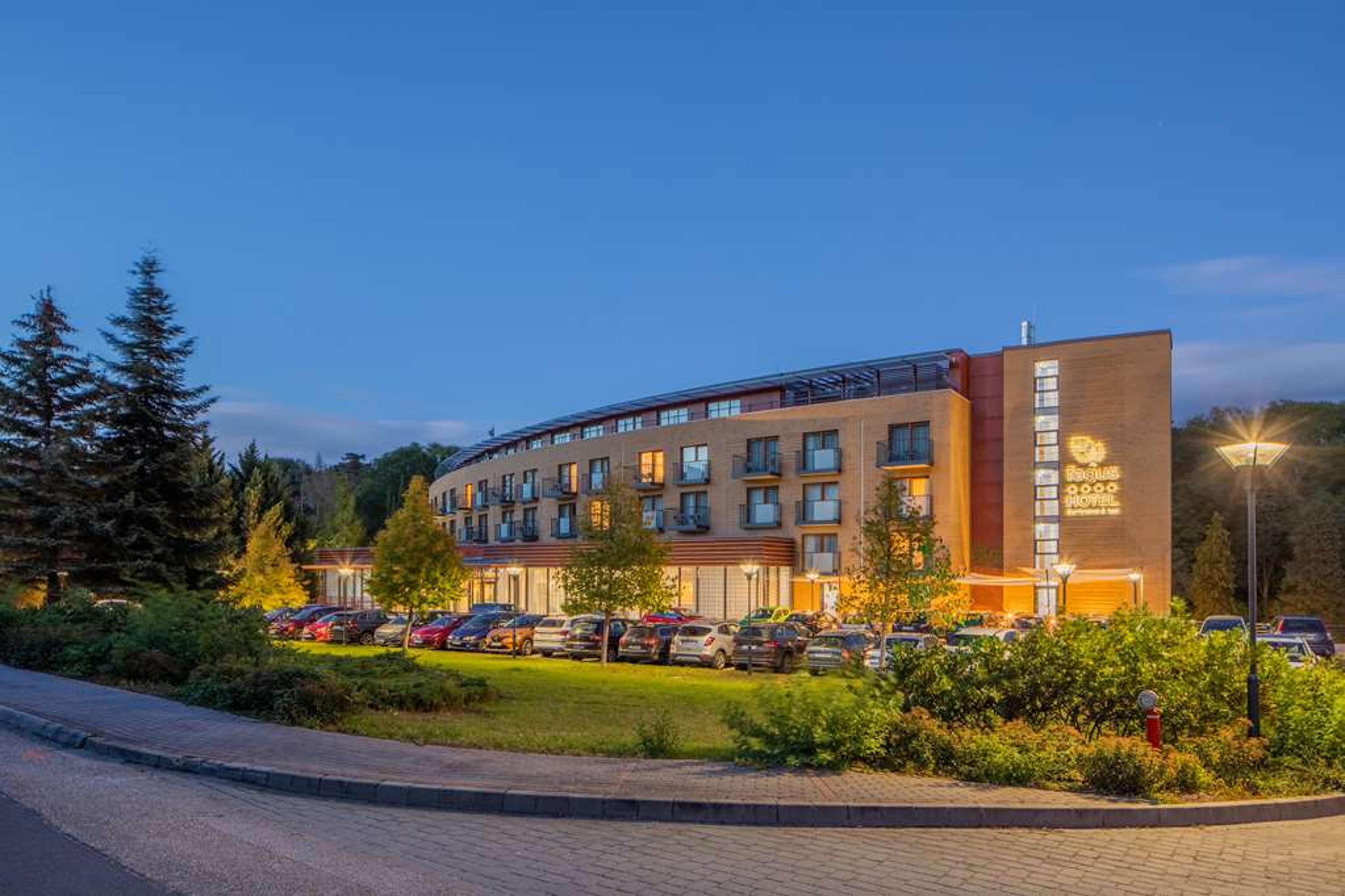 Hotel Photo 1