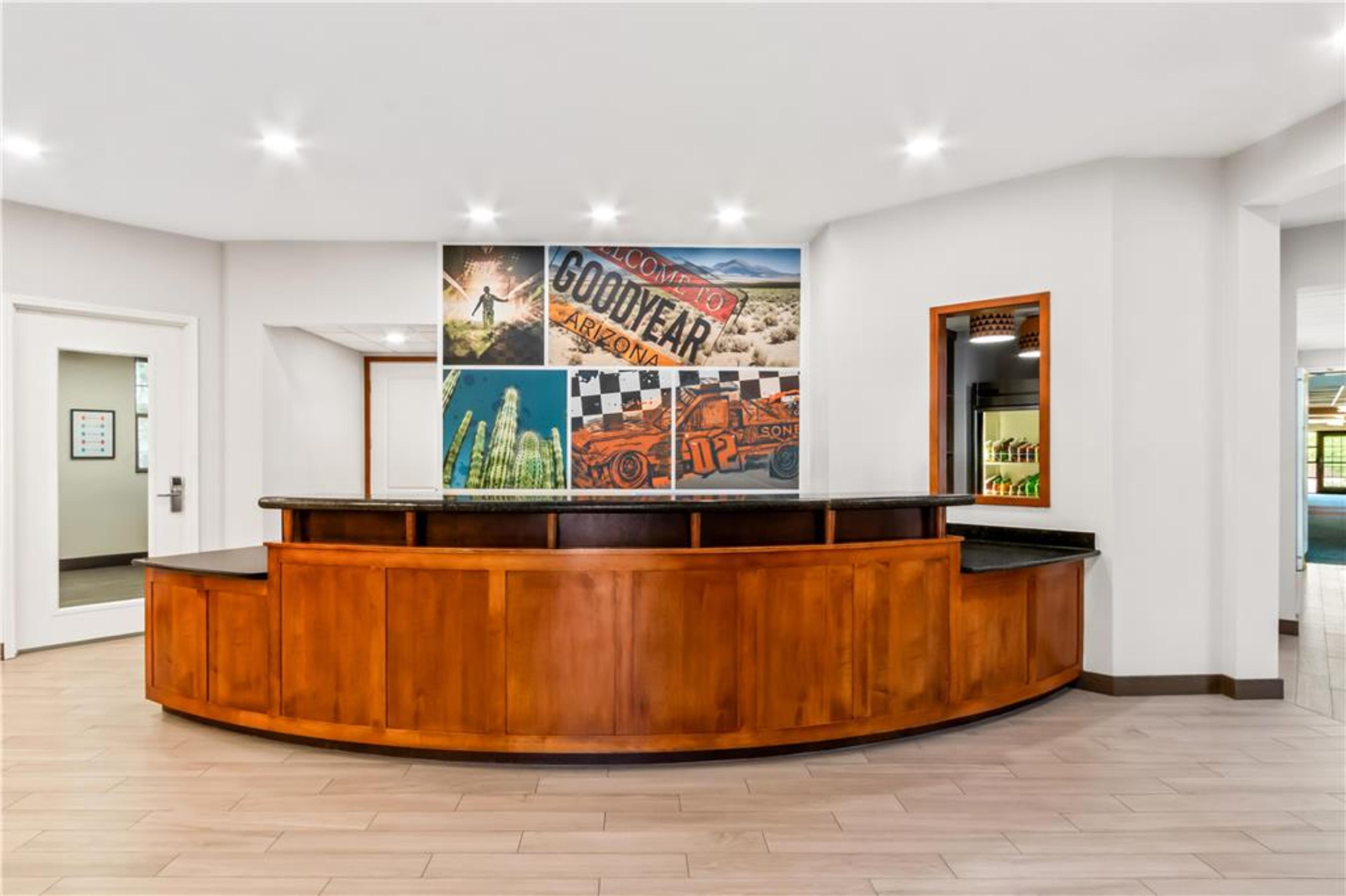 Hotel Photo 2