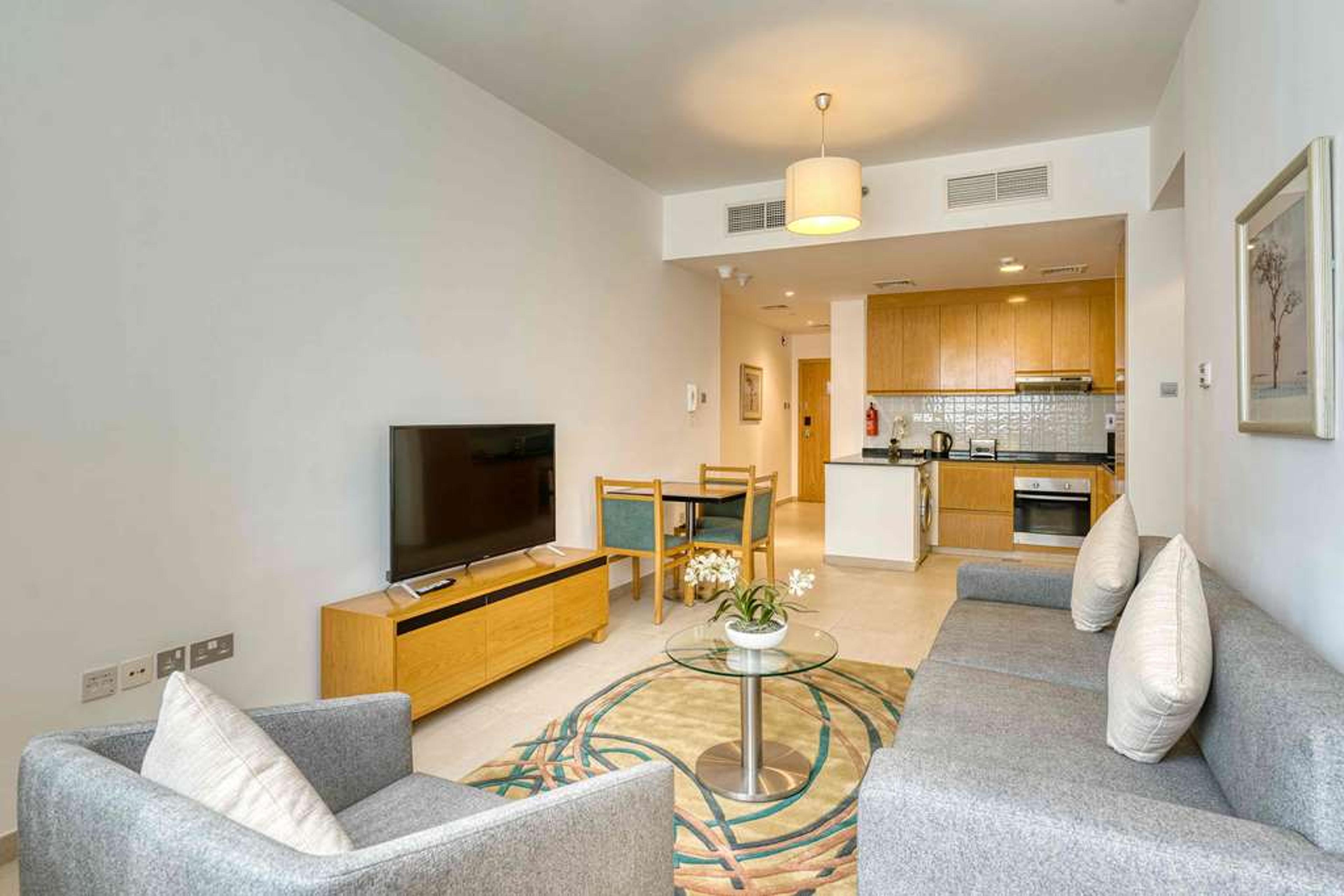 GRAND HEIGHTS HOTEL APARTMENTS