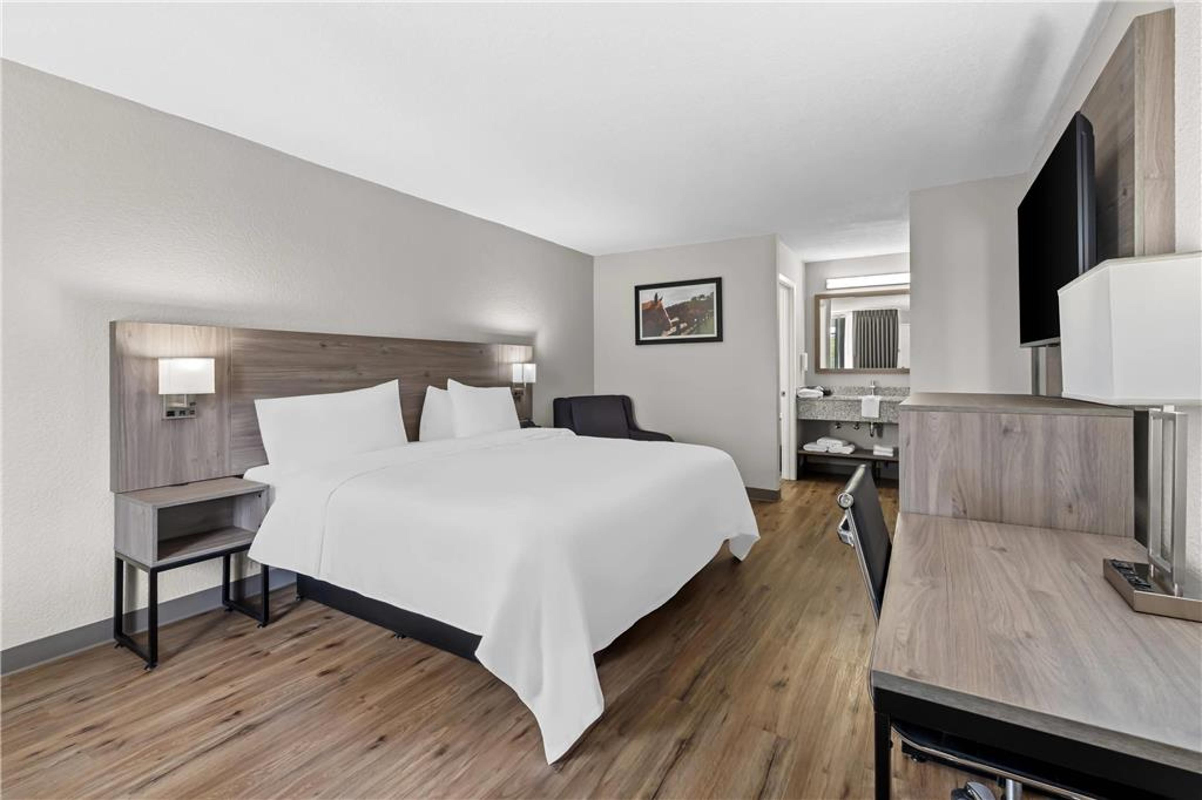 QUALITY INN AND SUITES OCALA I-75