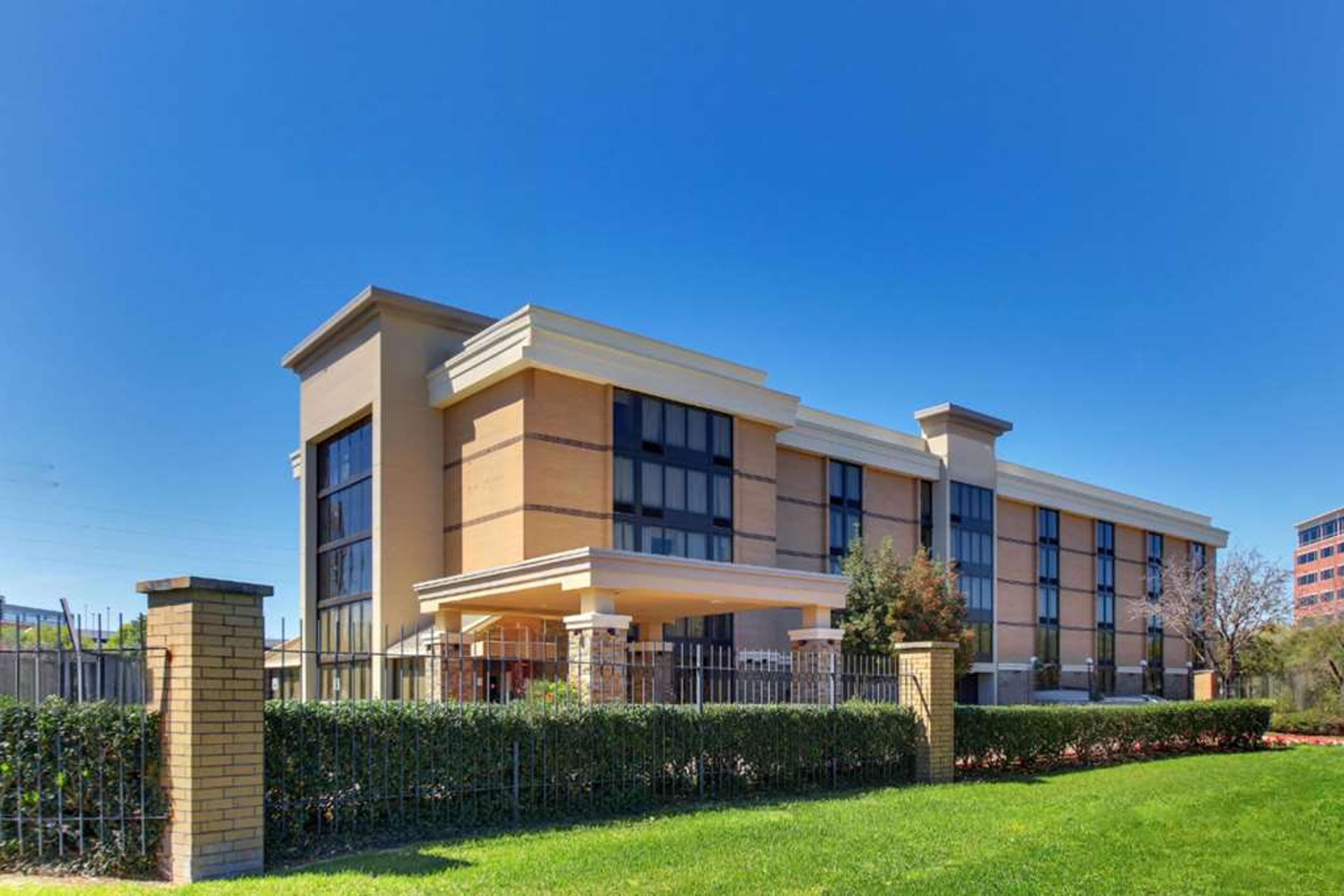 HERITAGE INN SUITES HOUSTON/SUGAR L