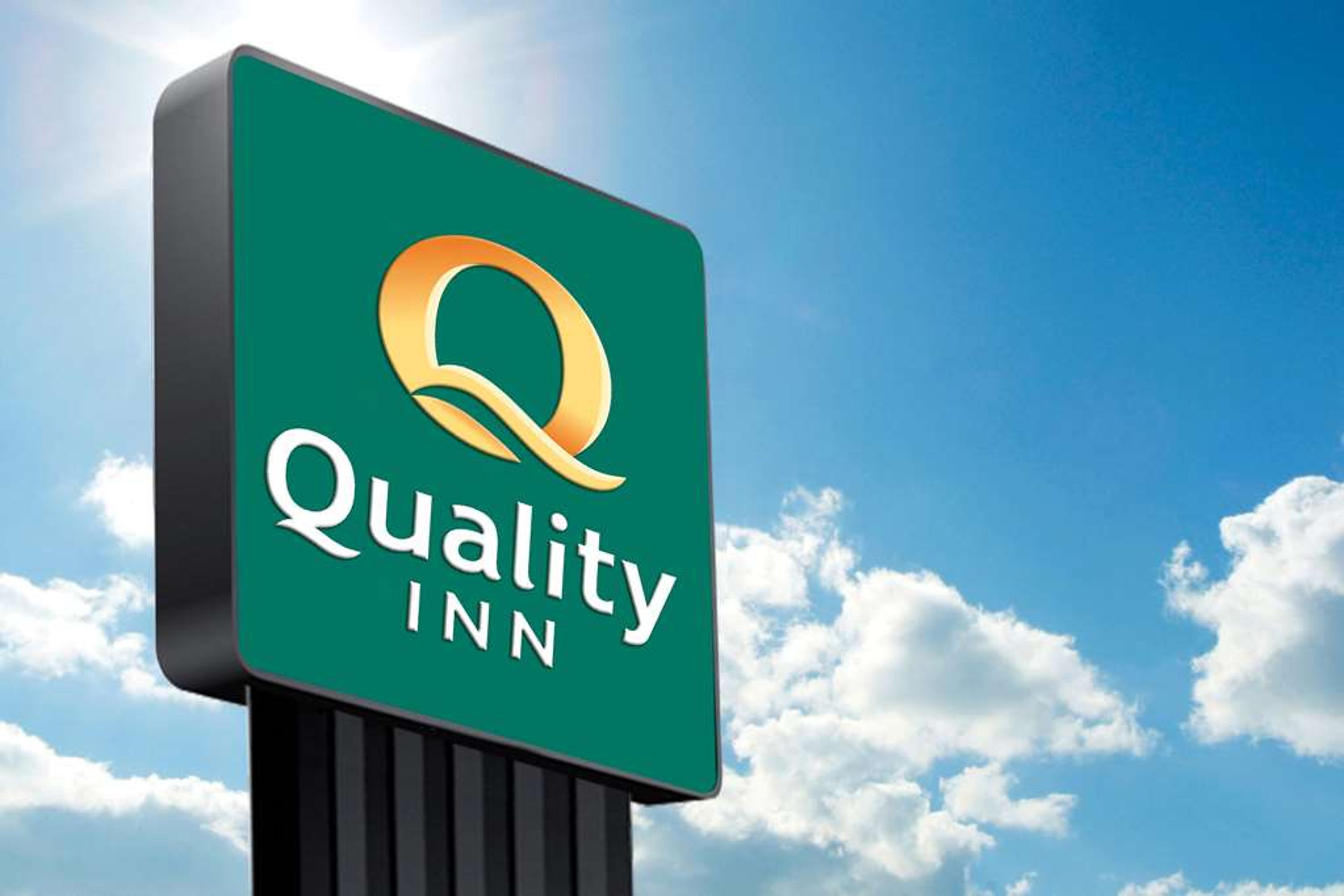 QUALITY INN FORT PIERCE