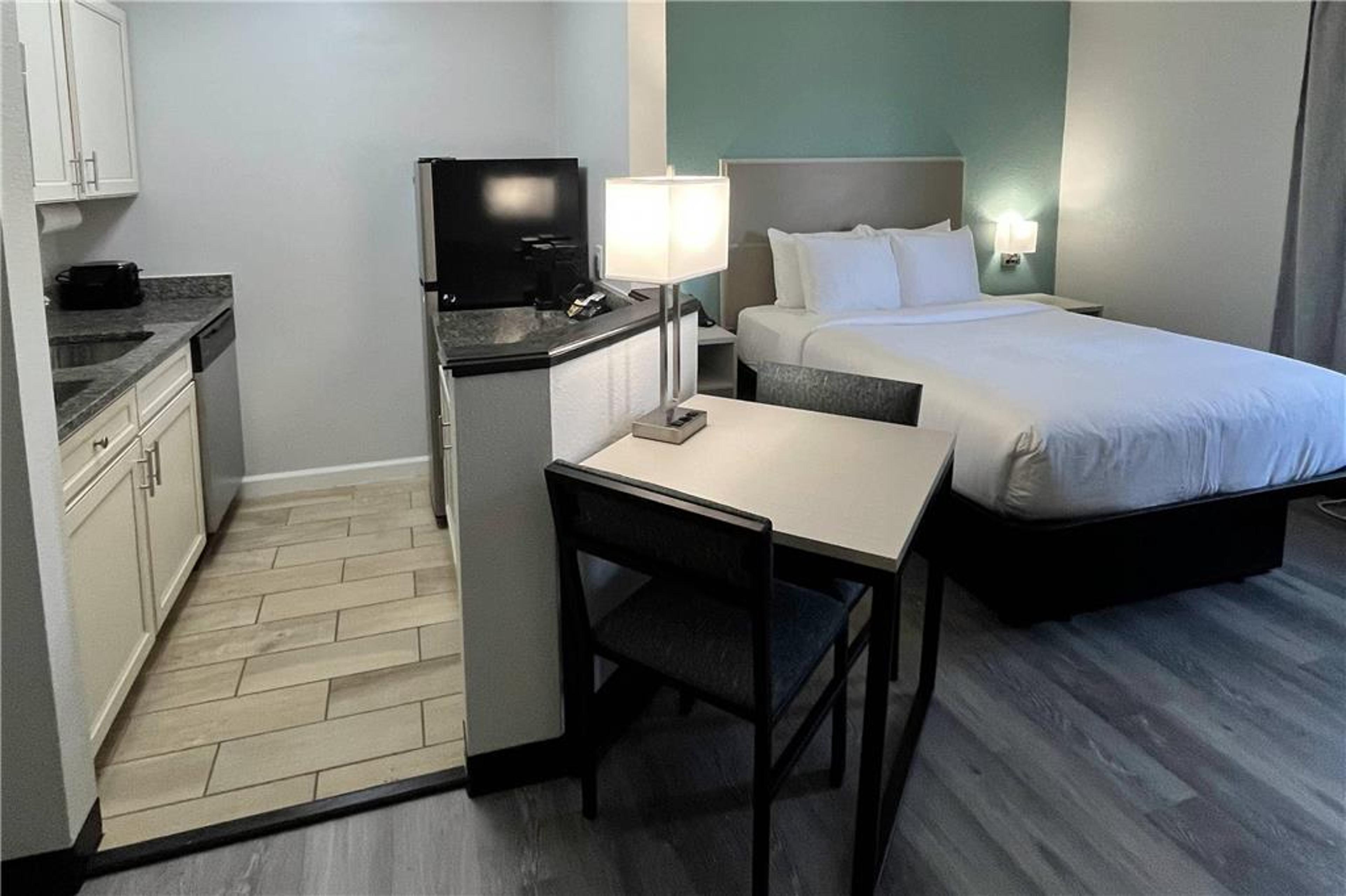 MAINSTAY SUITES STERLING NEAR DULLE