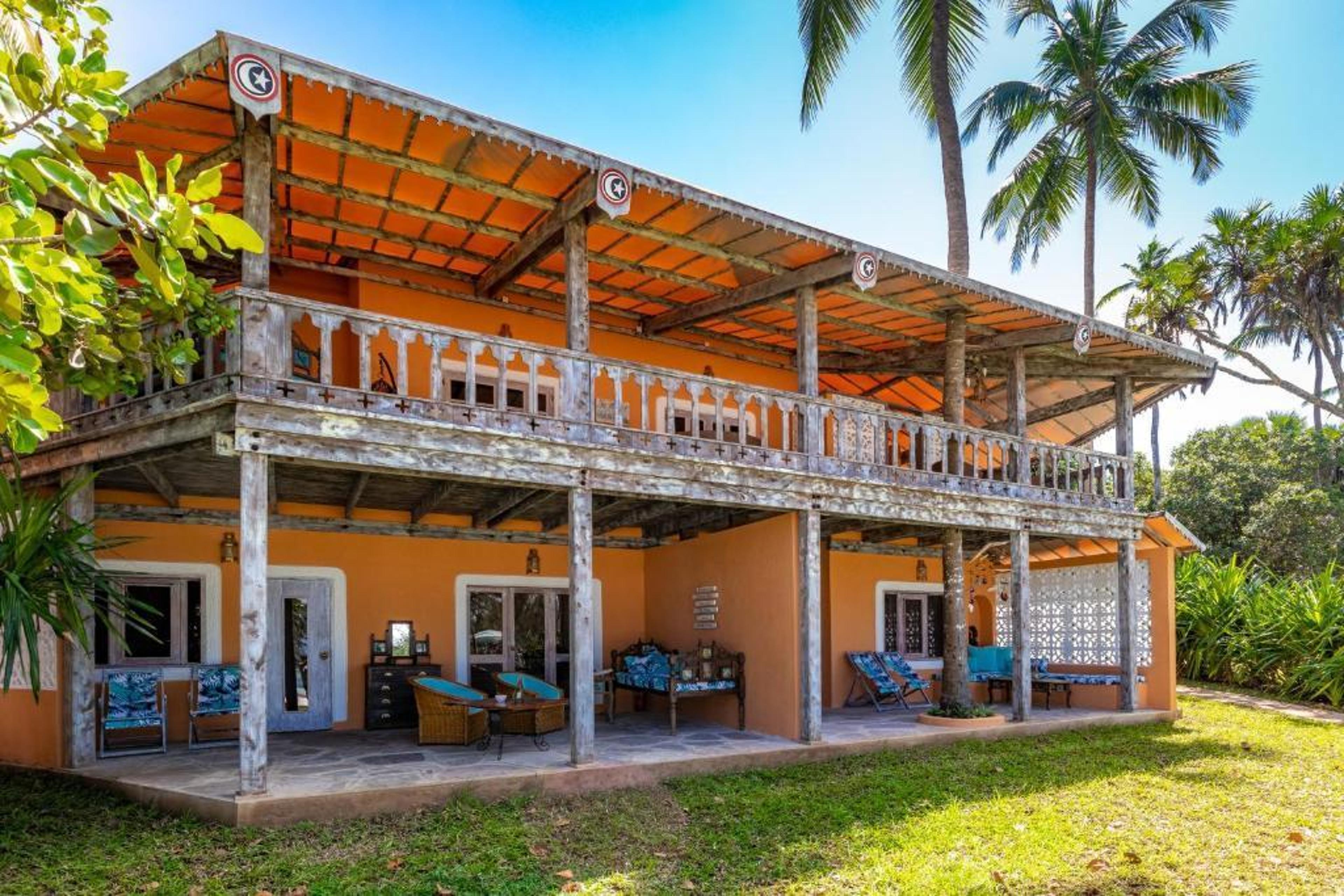 NOMAD BEACH RESORT