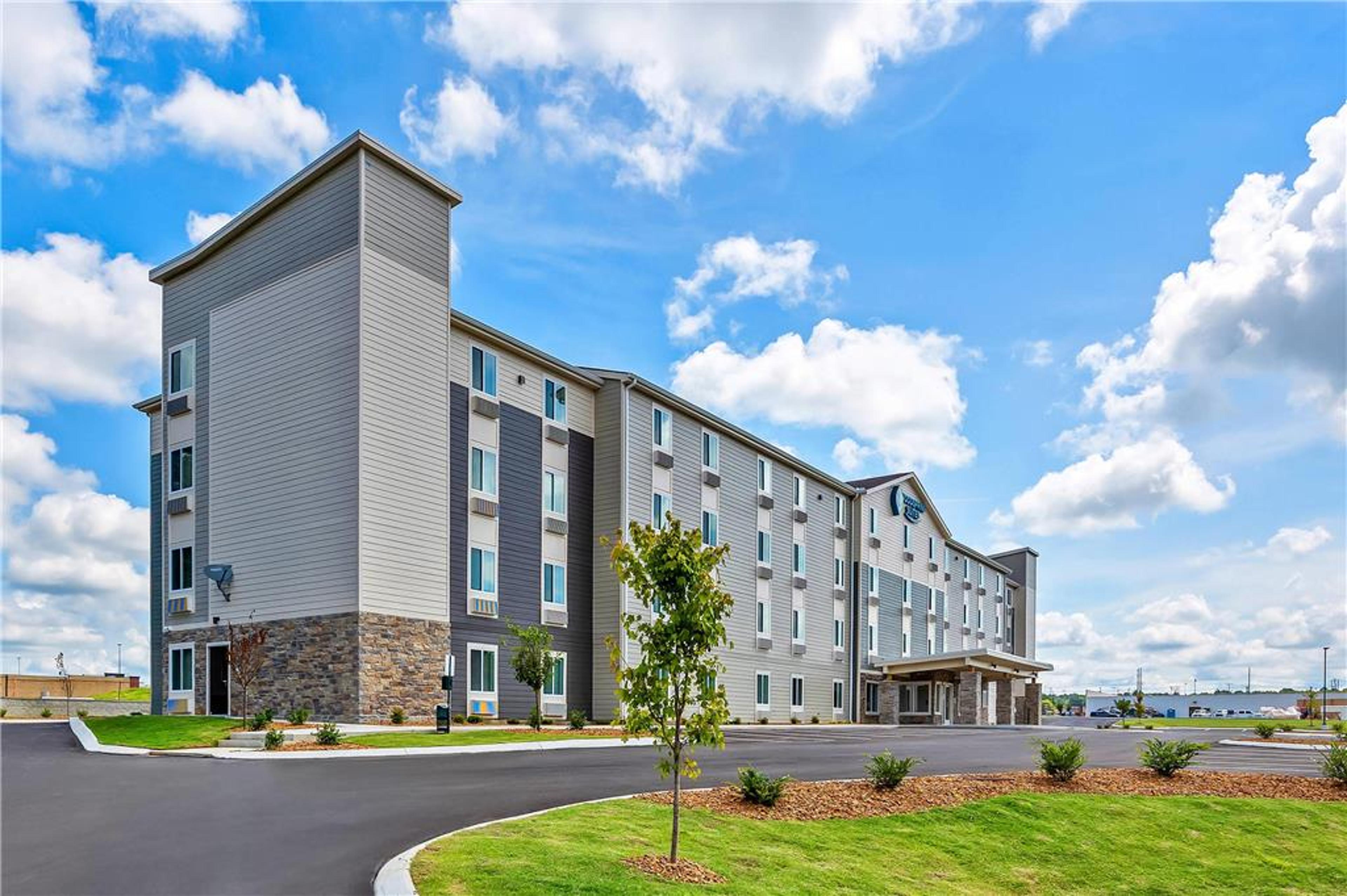 WOODSPRING SUITES JACKSON HUB CITY