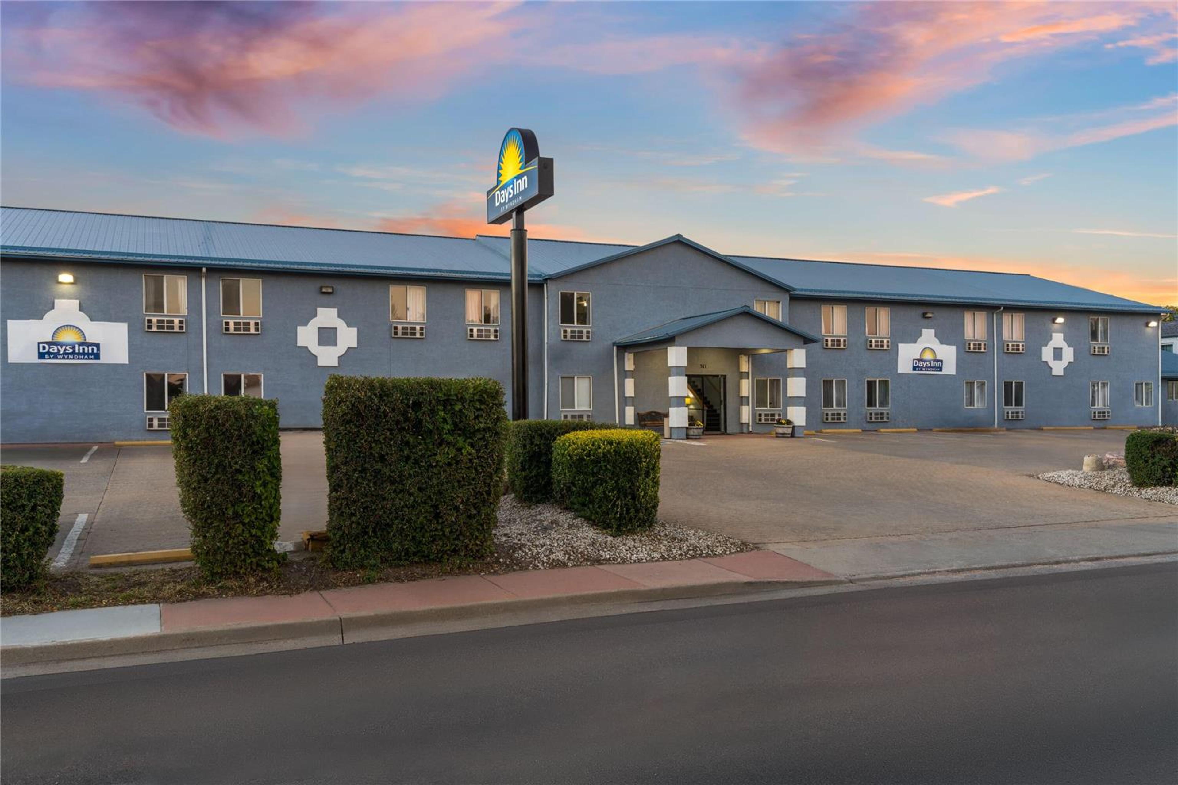 DAYS INN BY WYNDHAM CANON CITY