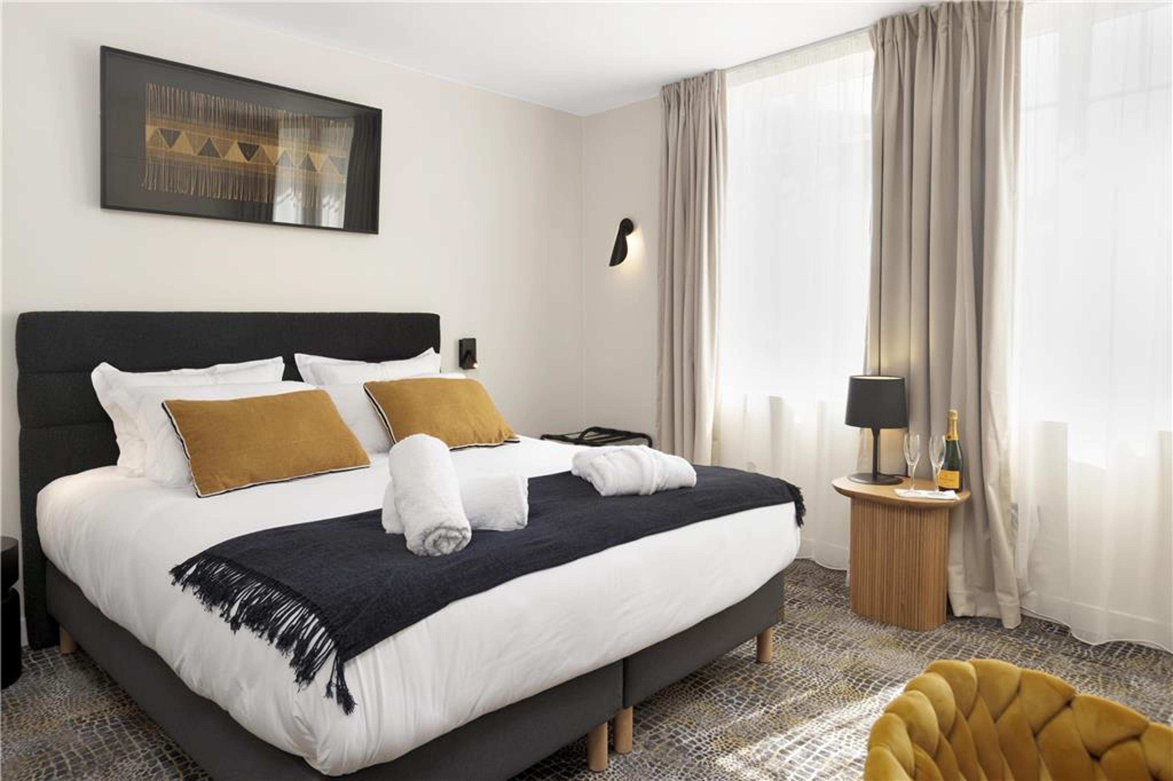 OG HOTEL LES COULISSES