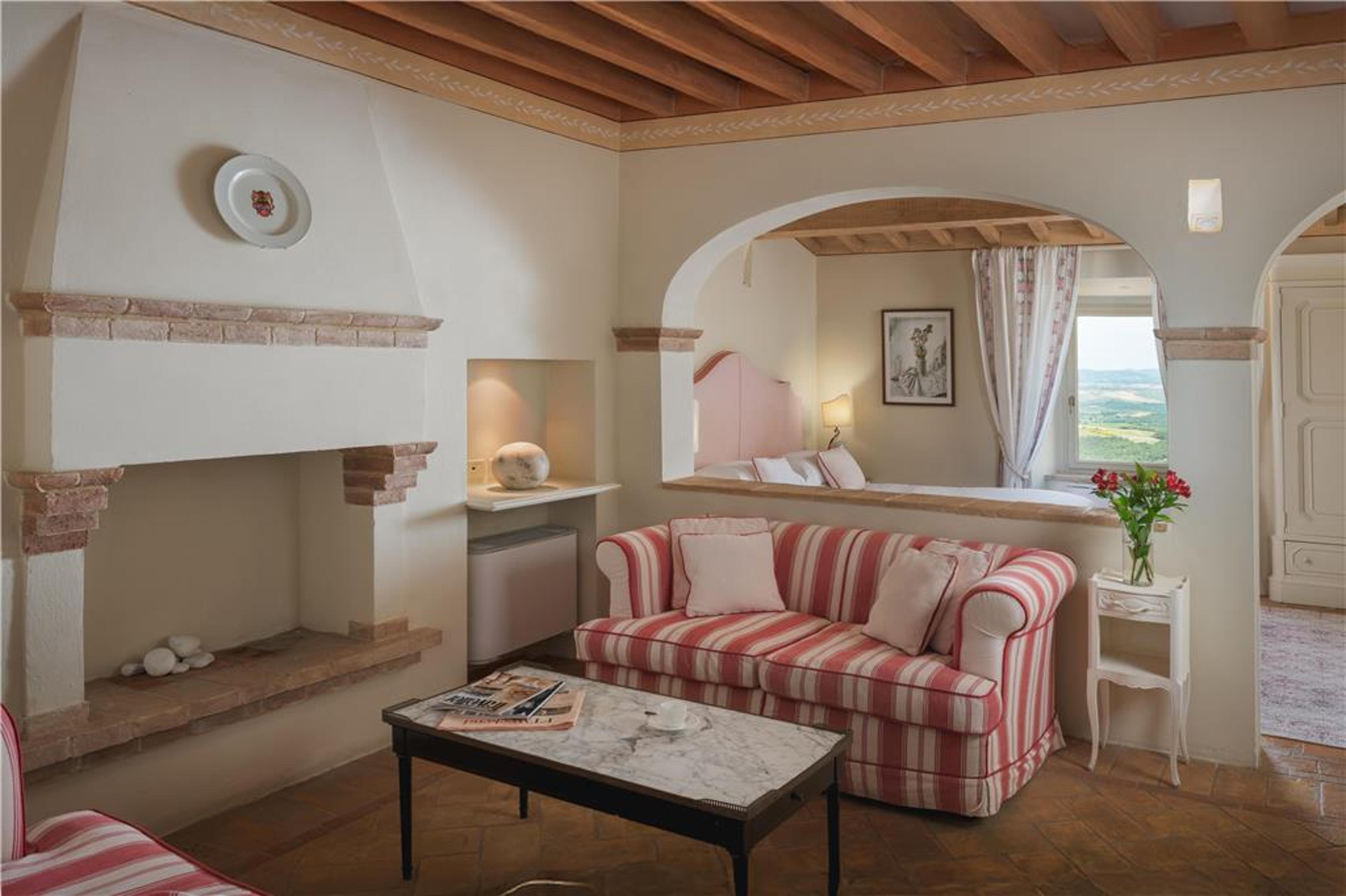 Castello Di Velona Resort, Thermal SPA & Winery - Montalcino - Tuscany