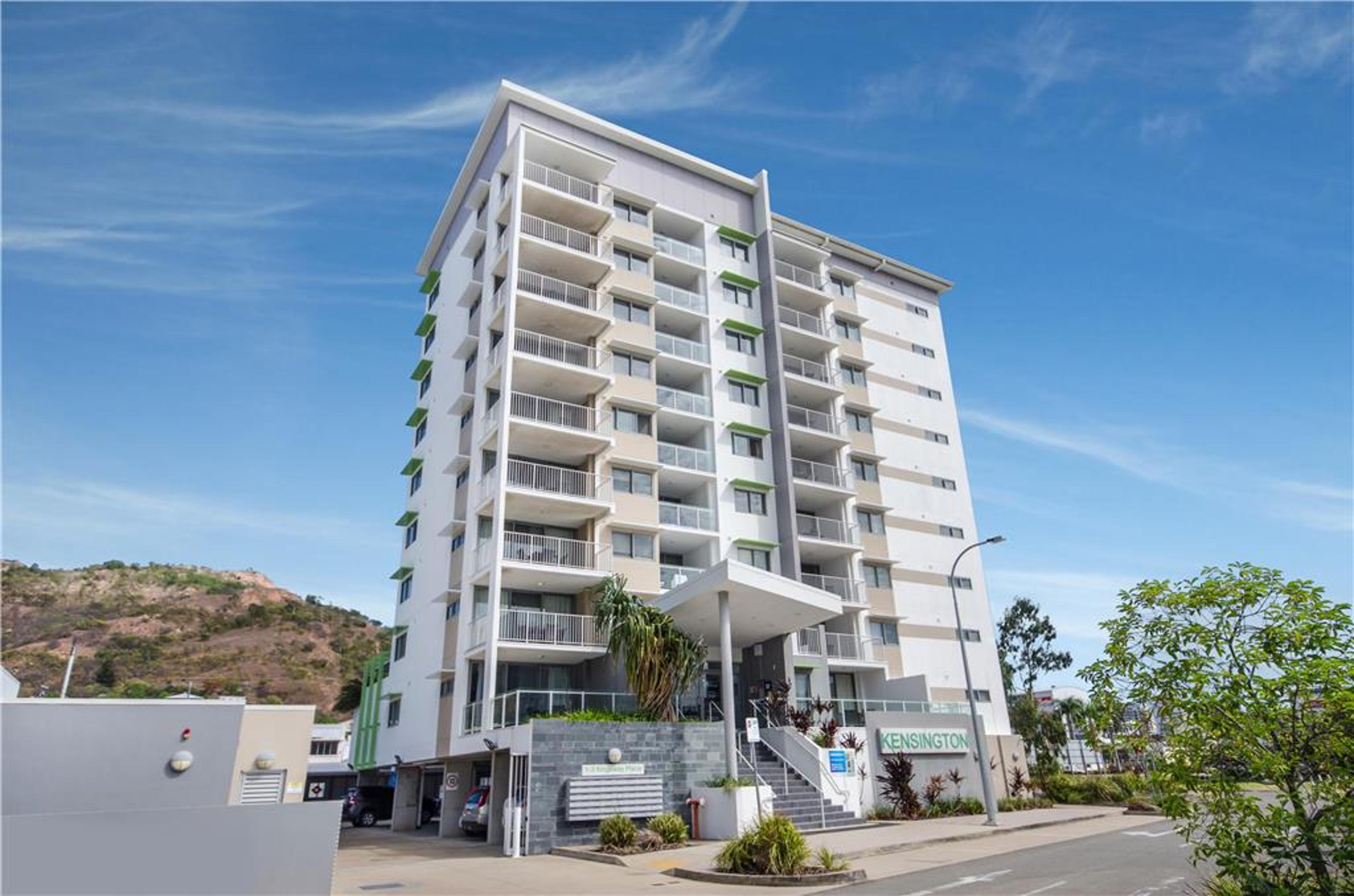 CENTRAL KENSINGTON APARTMENTS