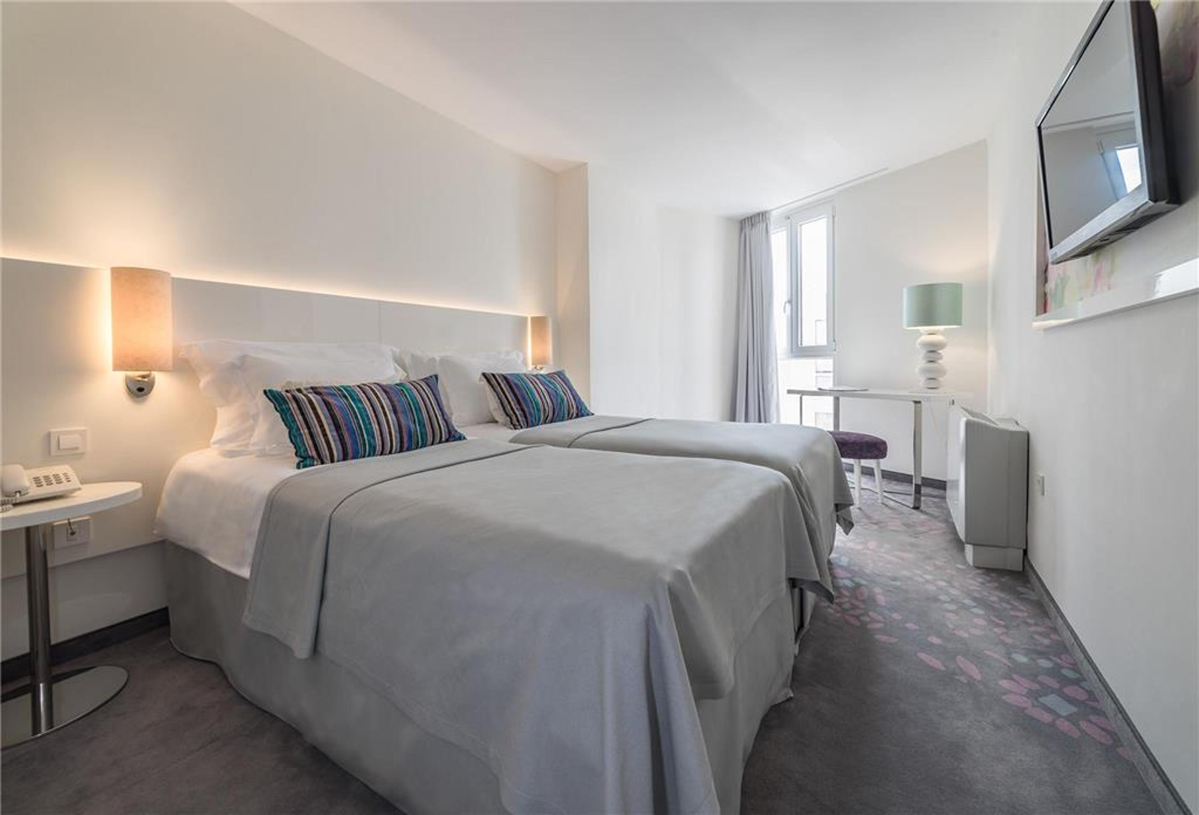 AMADRIA PARK HOTEL IVAN