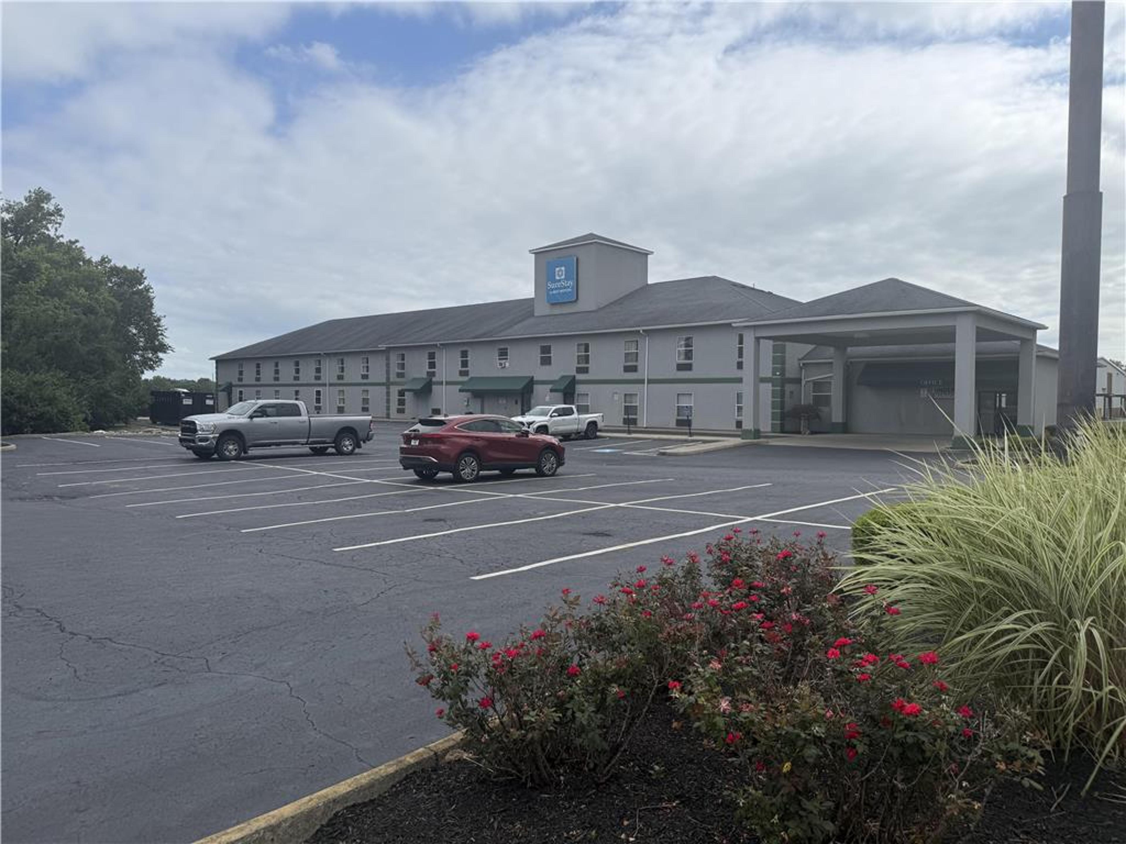 SureStay by Best Western Obetz Rickenbacker Airport