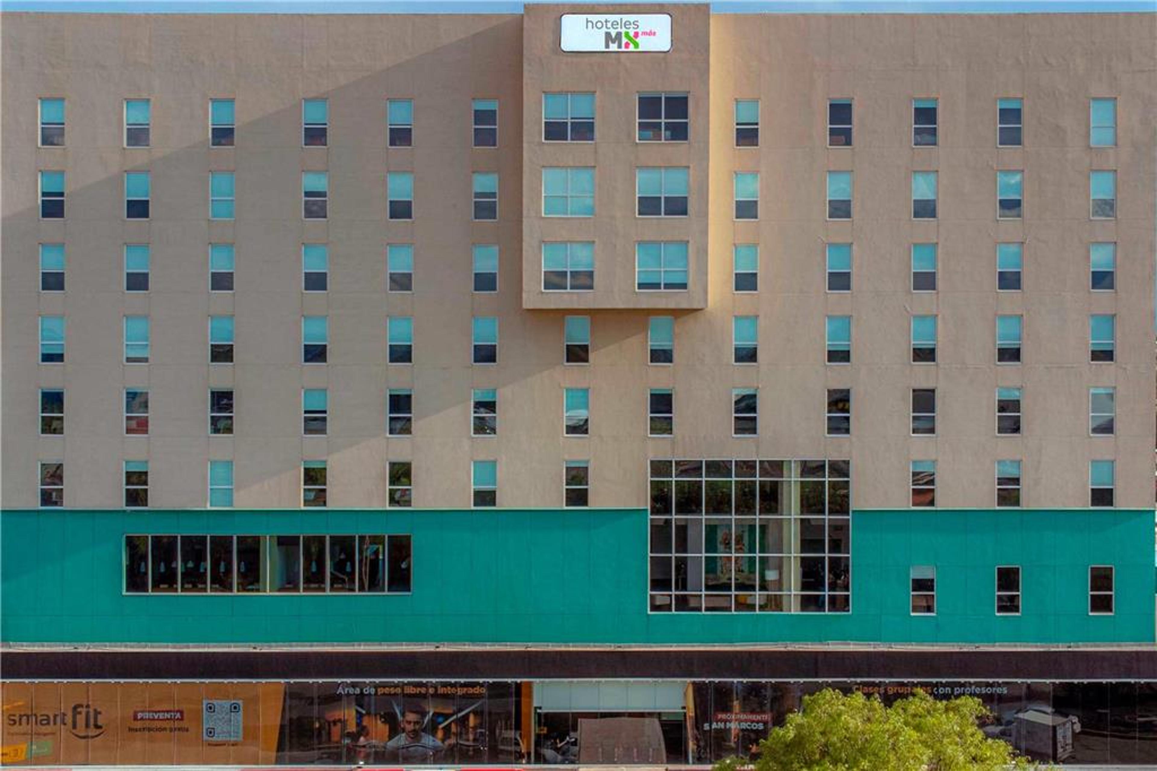Hotel Photo 1