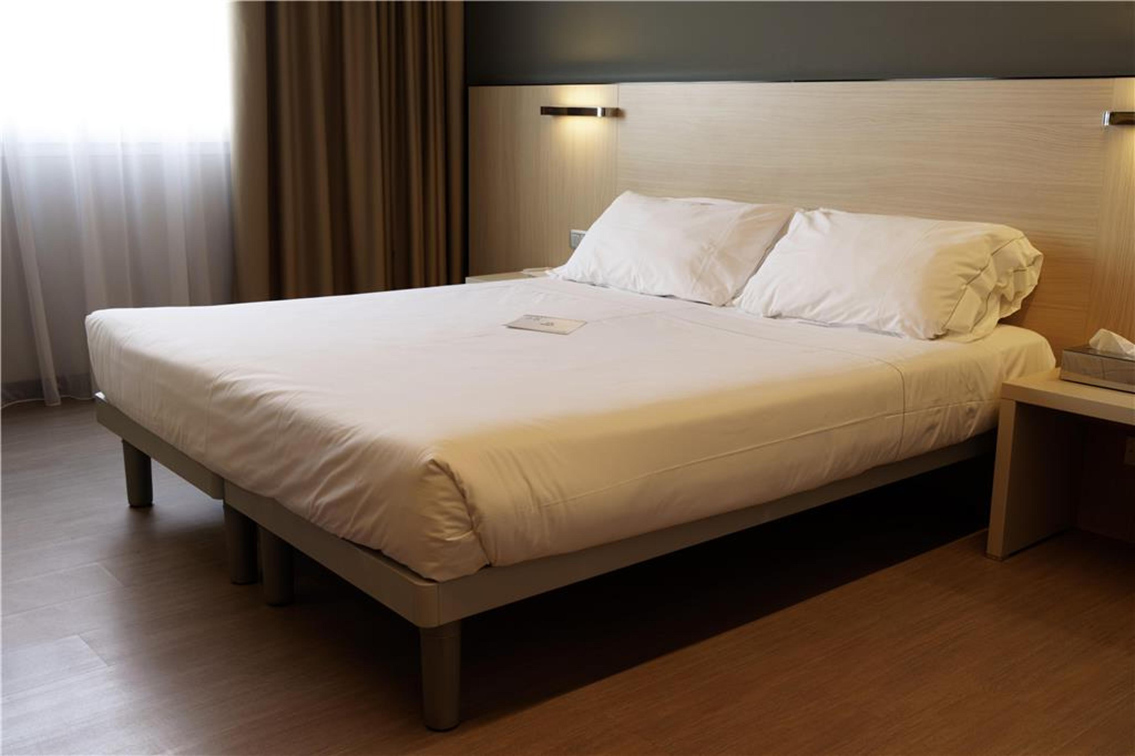THE ARIES - GRAND BOUTIQUE HOTEL