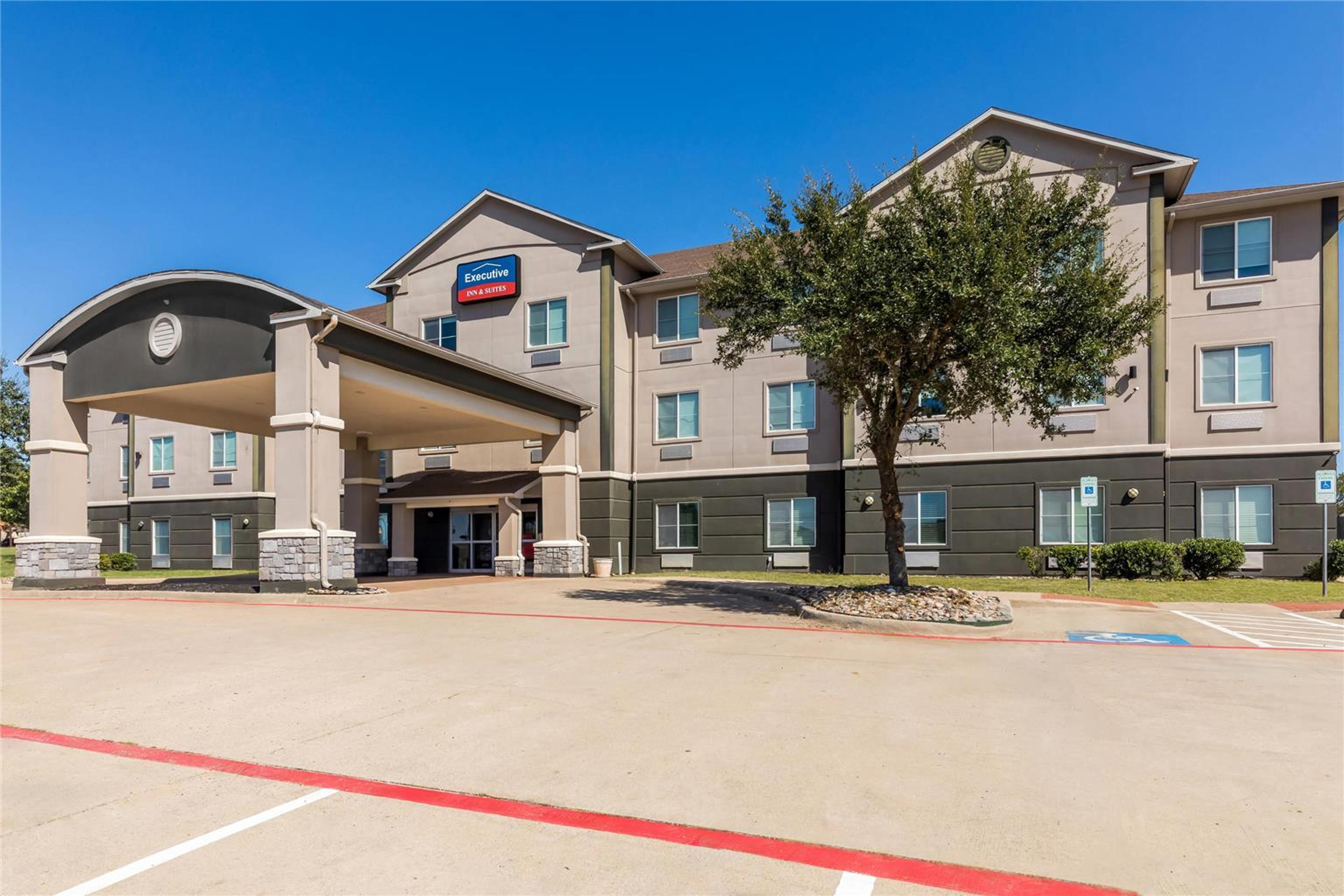 QUALITY INN AND SUITES - MARLIN