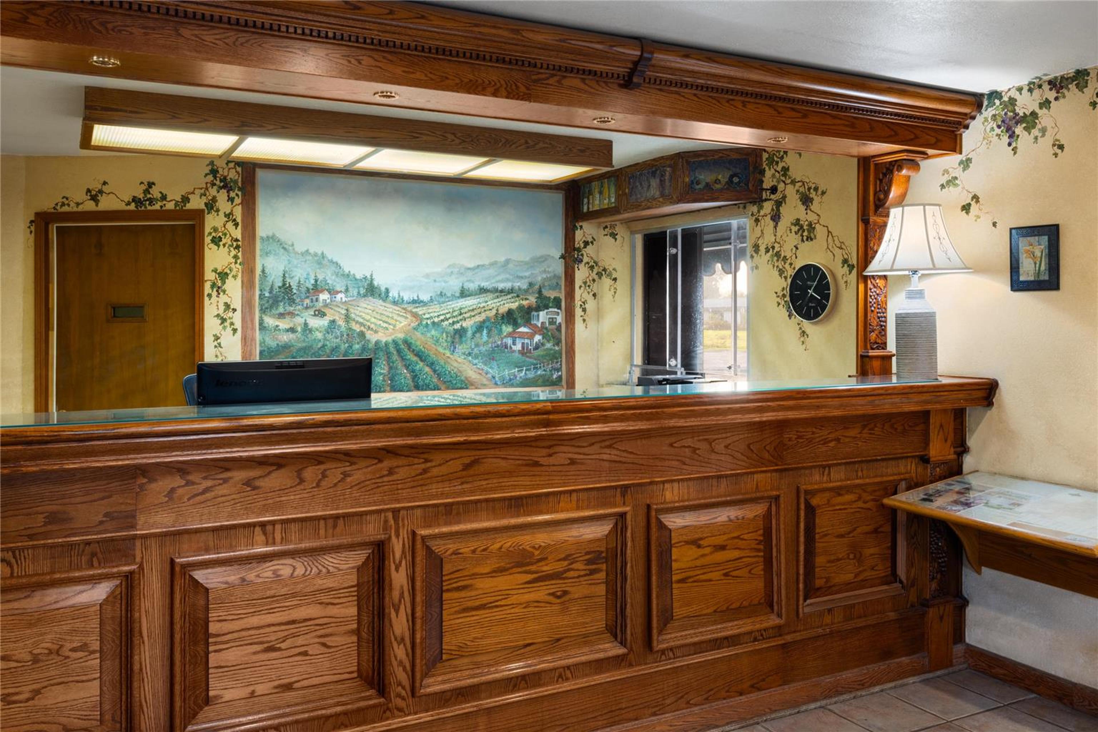Red Lion Inn Suites Lemoore
