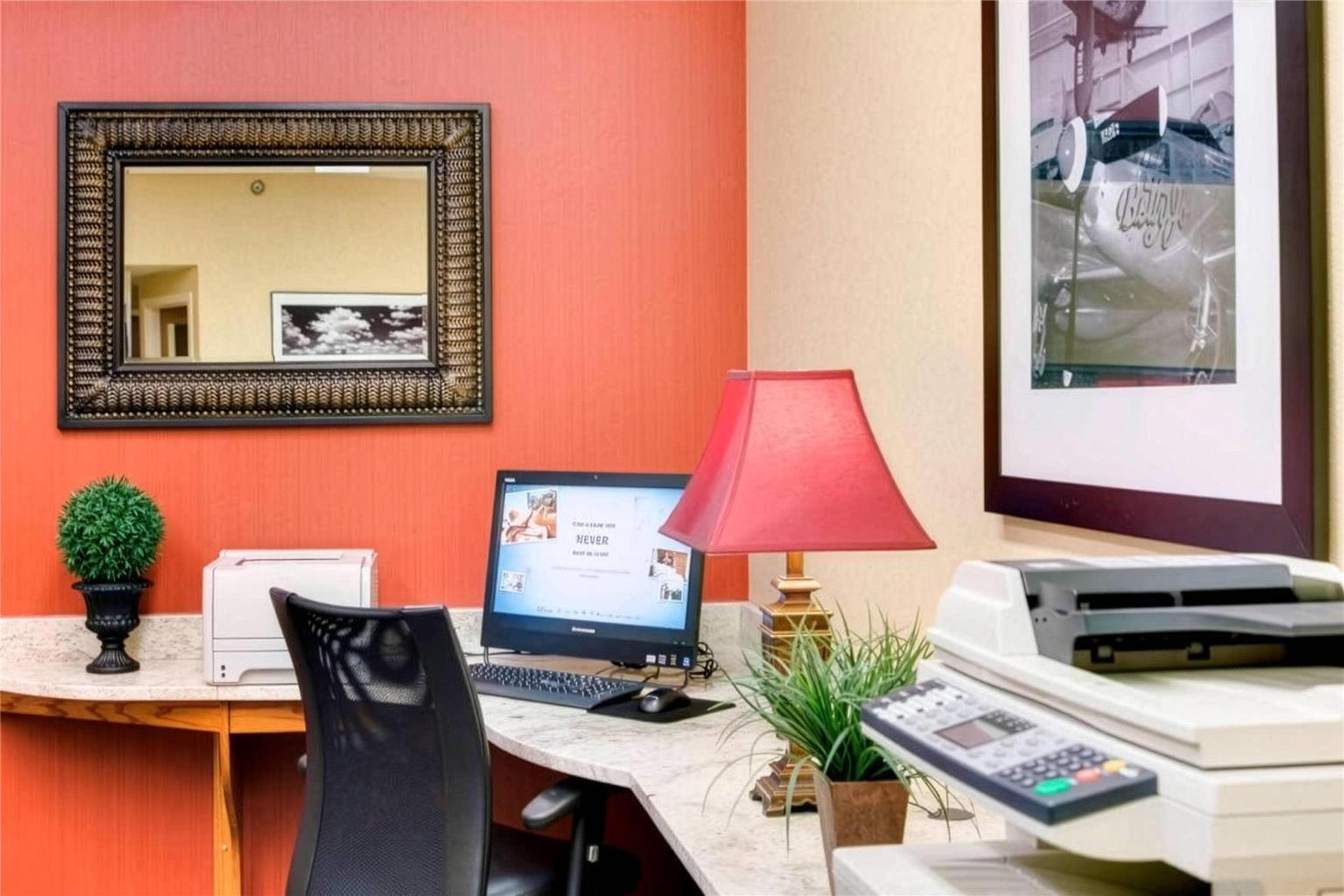 Hotel Photo 5