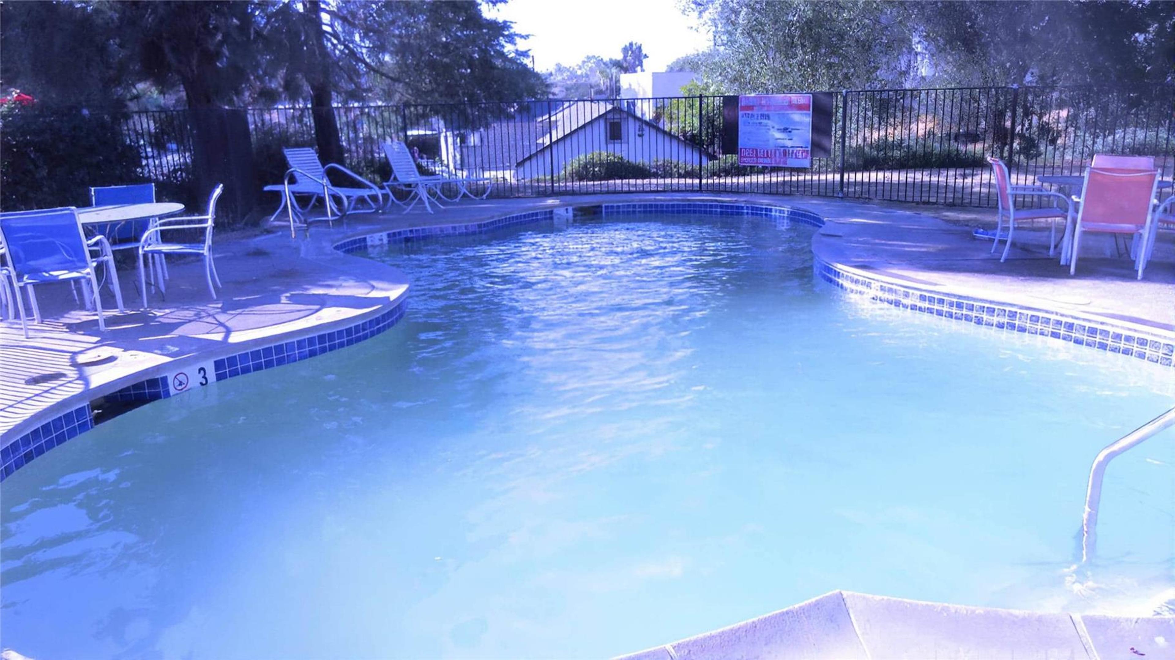 RODEWAY INN JACKSON - MARTELL