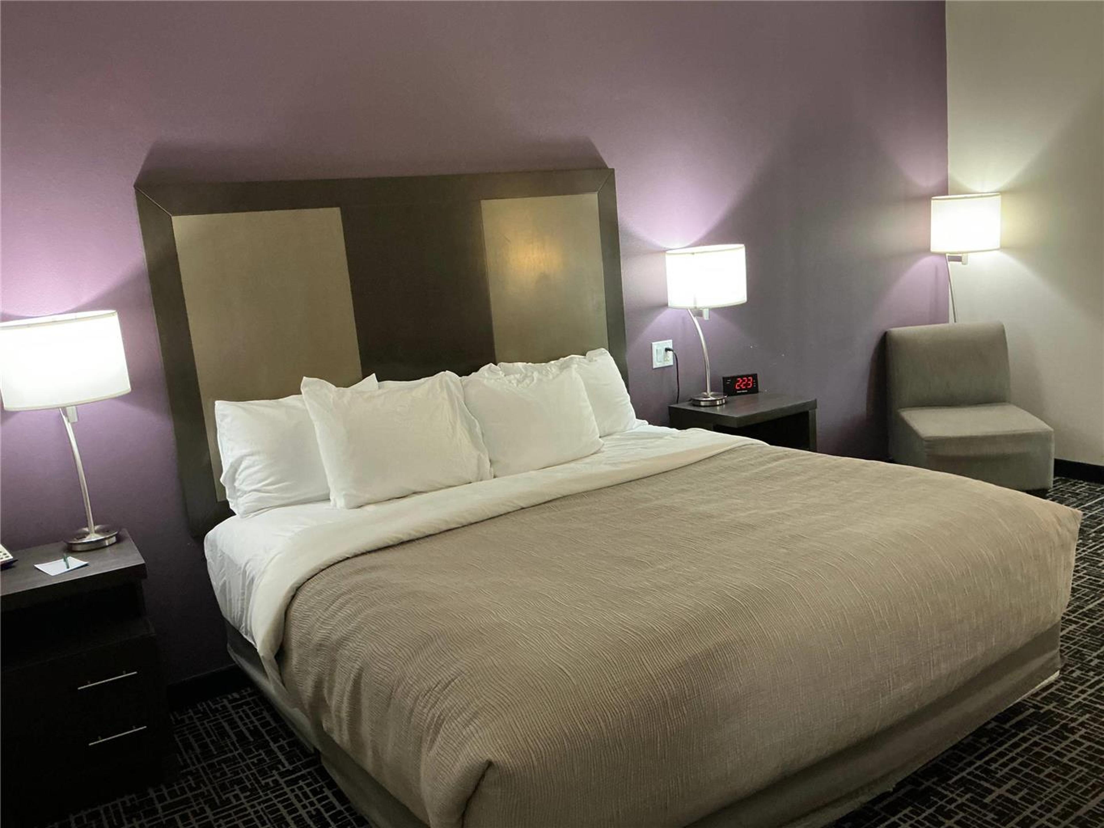 QUALITY INN AND SUITES COLORADO CIT
