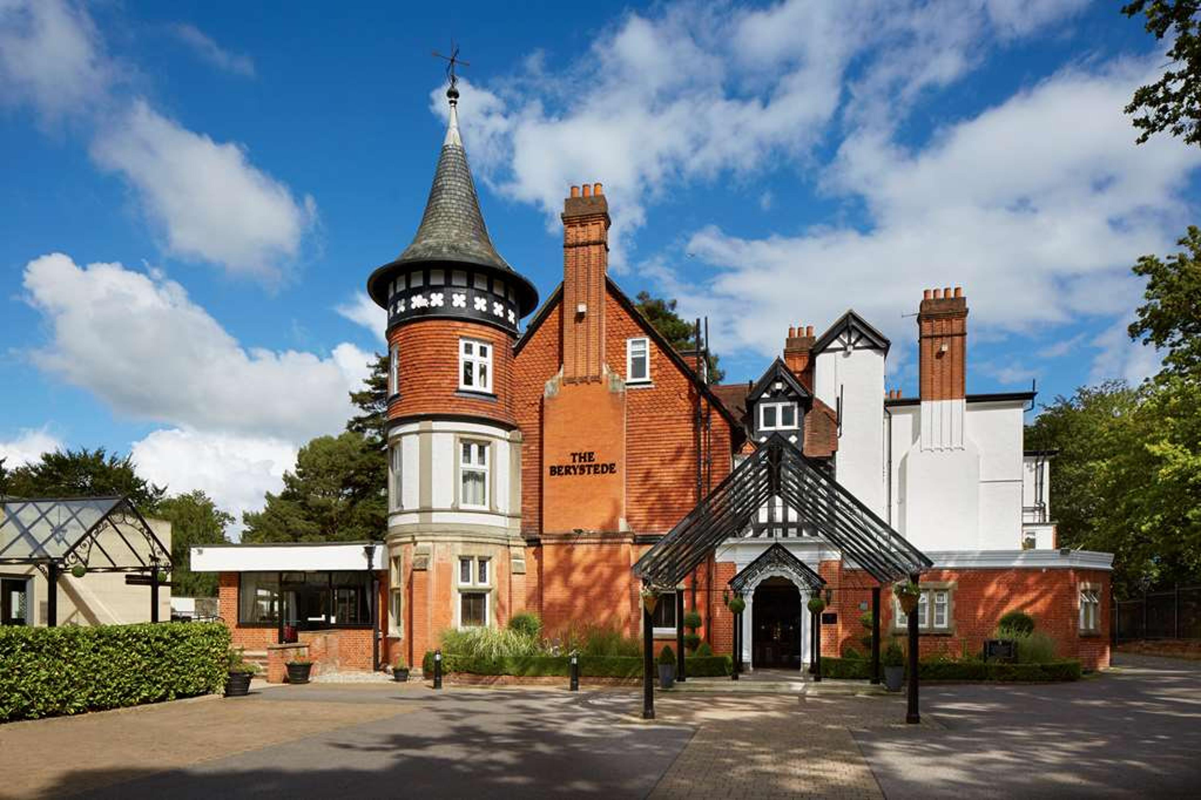 Macdonald Berystede and Spa
