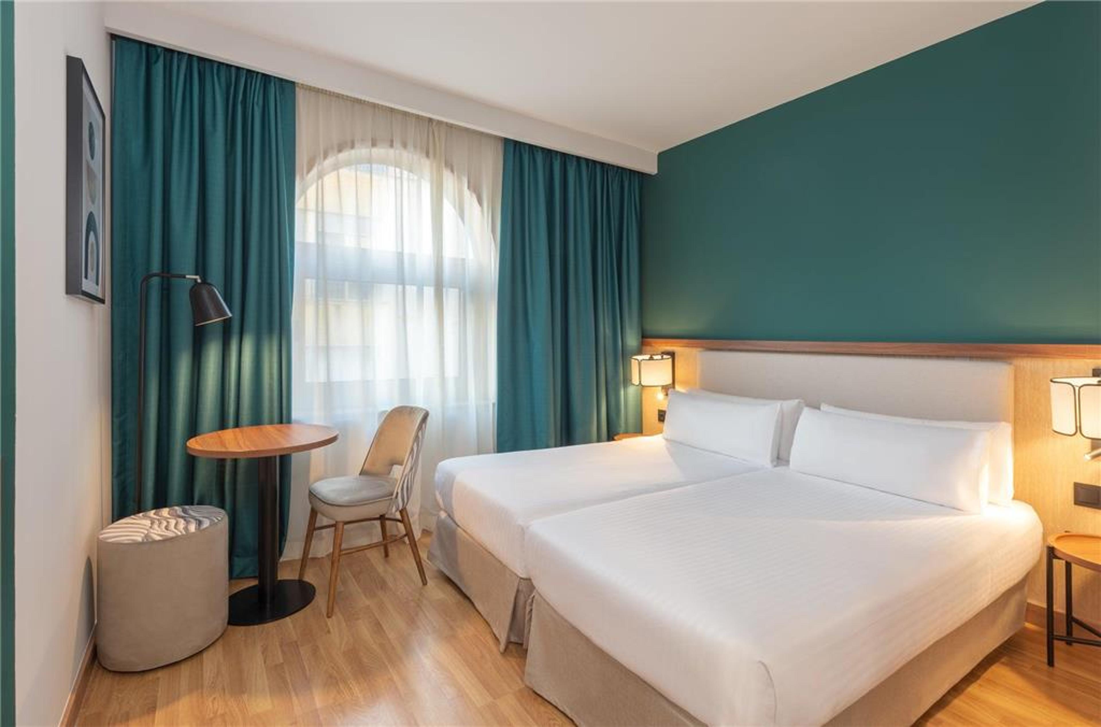 ELCHE CENTRO AFFILIATED BY MELIA