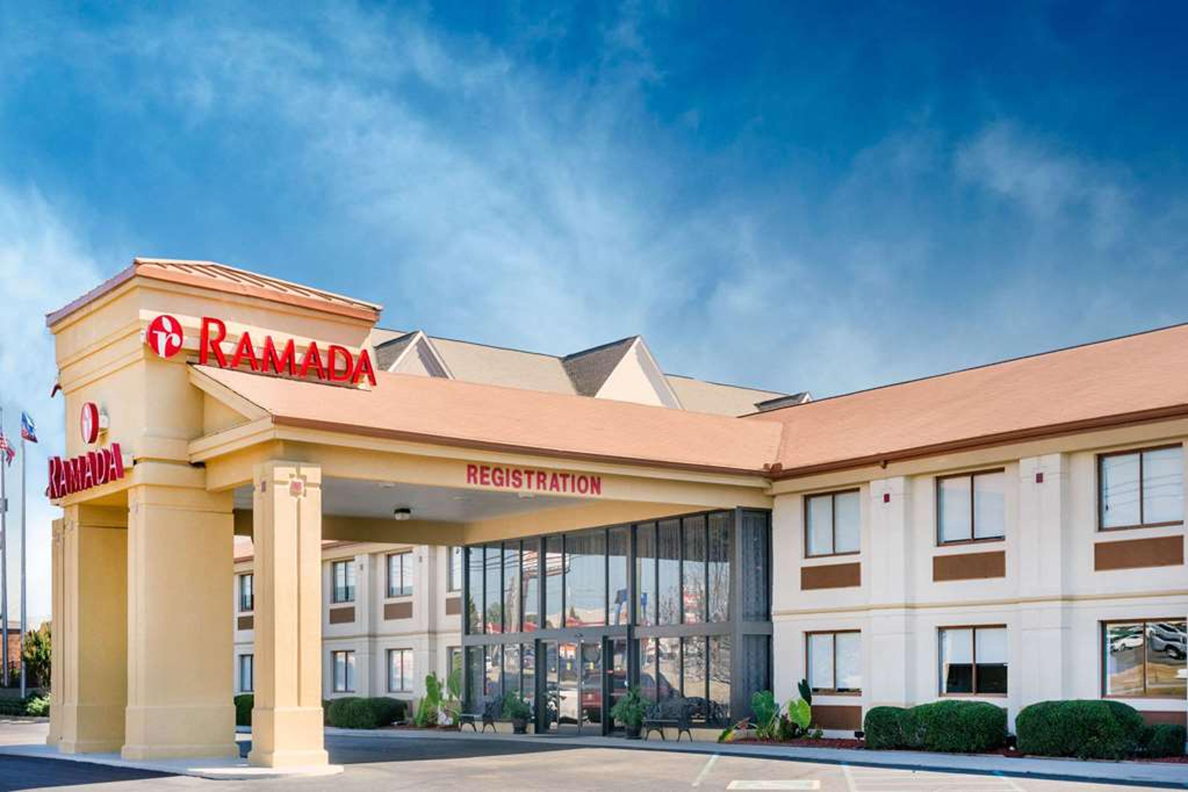 RAMADA BY WYNDHAM TUSCALOOSA