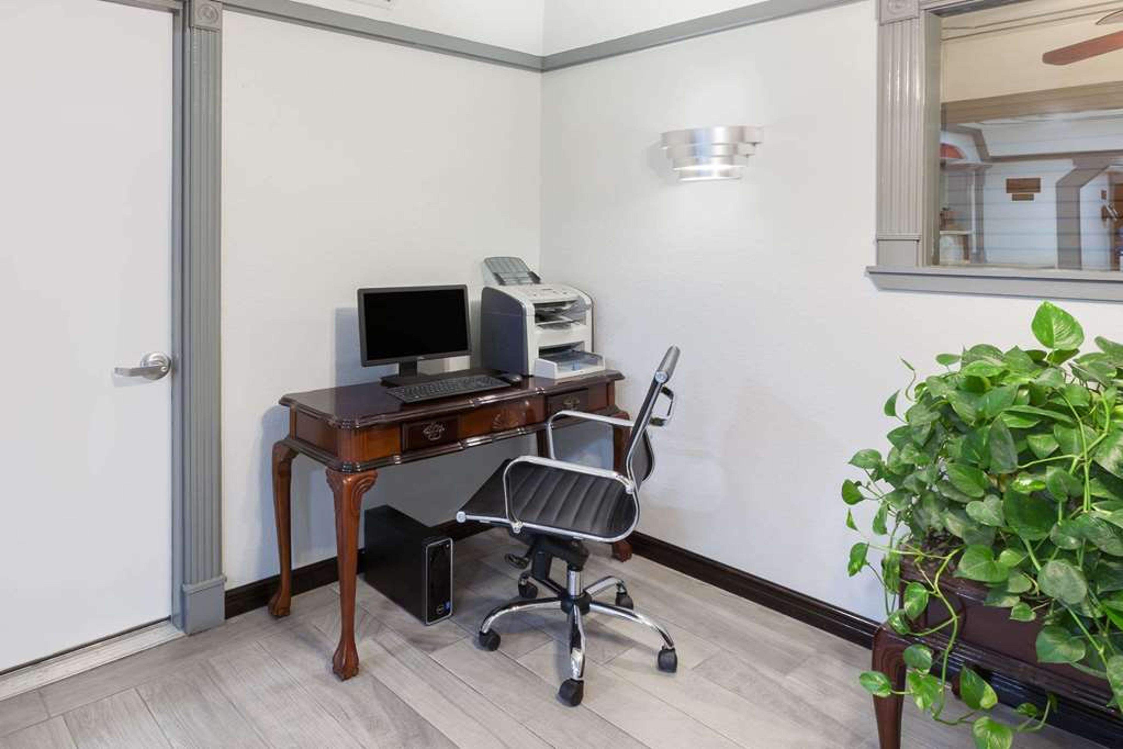 Hotel Photo 5